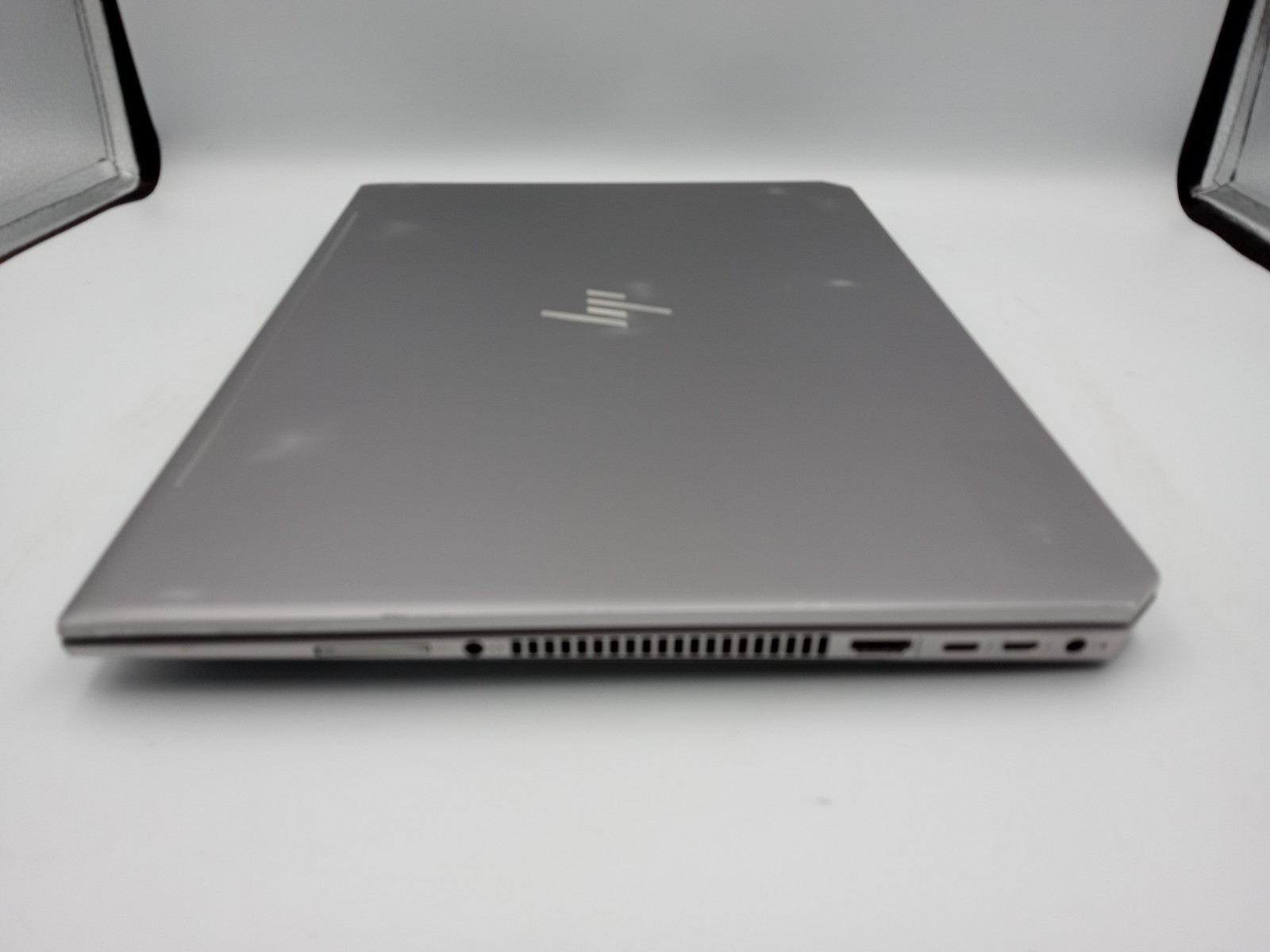 HP ZBook Studio G5 15″ i7-9850H 4GB RAM 128GB SSD Windows 11 – NO BATTERY -RR