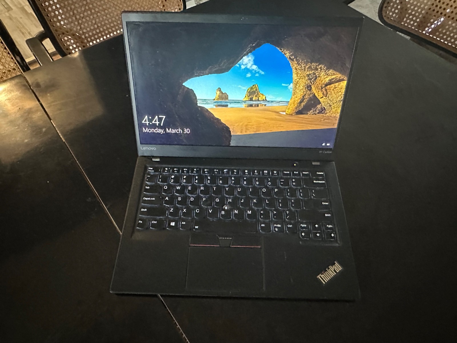 Lenovo ThinkPad X1 Carbon 6th Gen With Intel Core i7, 16GB RAM, Windows 10 Pro