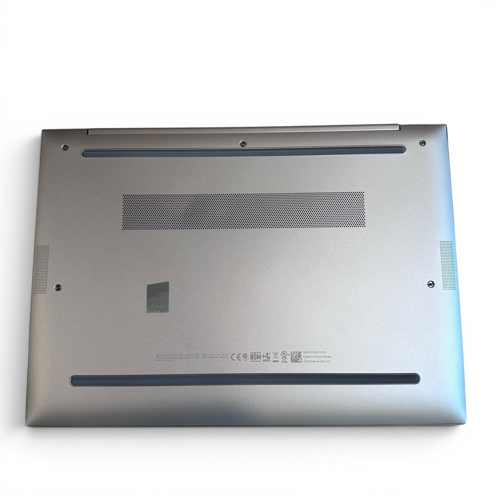 Hp Elitebook 840 G9 i7-1265U 1.8GHz, 8GB RAM, 256GB NVMe, Win-11 Pro..