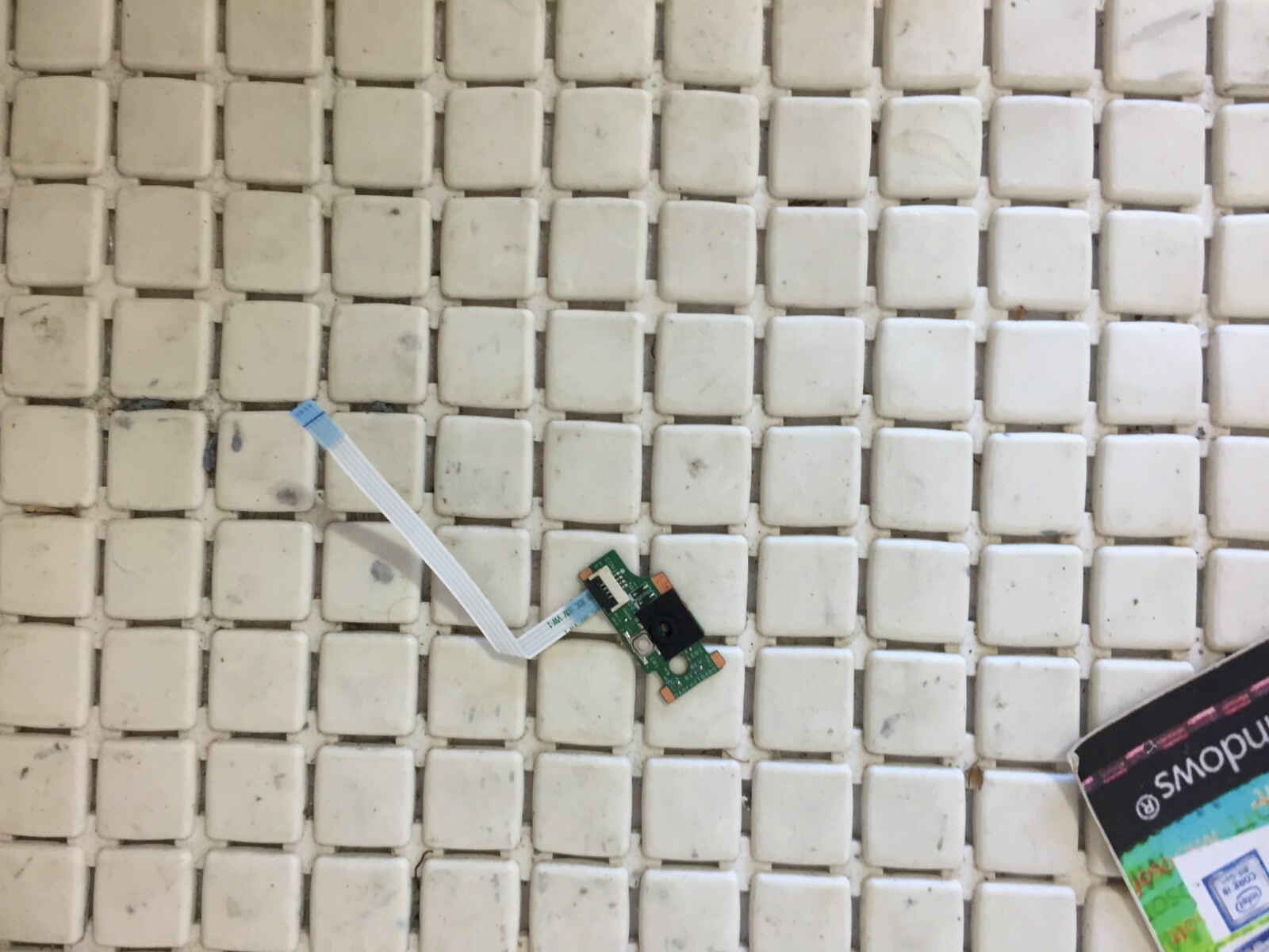 FUJITSU LIFEBOOK AH530 SERIES A530 POWER BUTTON WITH FLAT