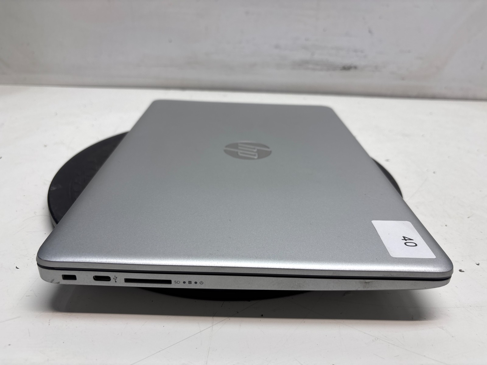 Hp 14-dk002wm AMD Ryzen 3 3200U Radeon Vega 2600Mhz 4GB 128GB Windows 11