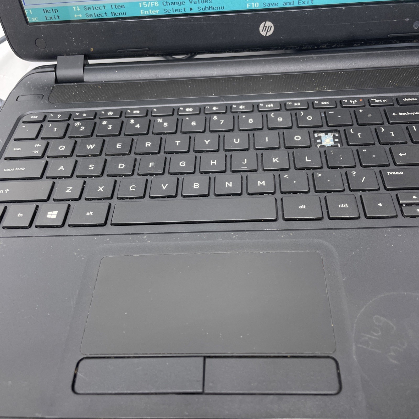 HP Laptop 15-F009WM 15.6″ AMD E1-2100 1.0GHz 4GB RAM 500GB HDD – BAD BATTERY