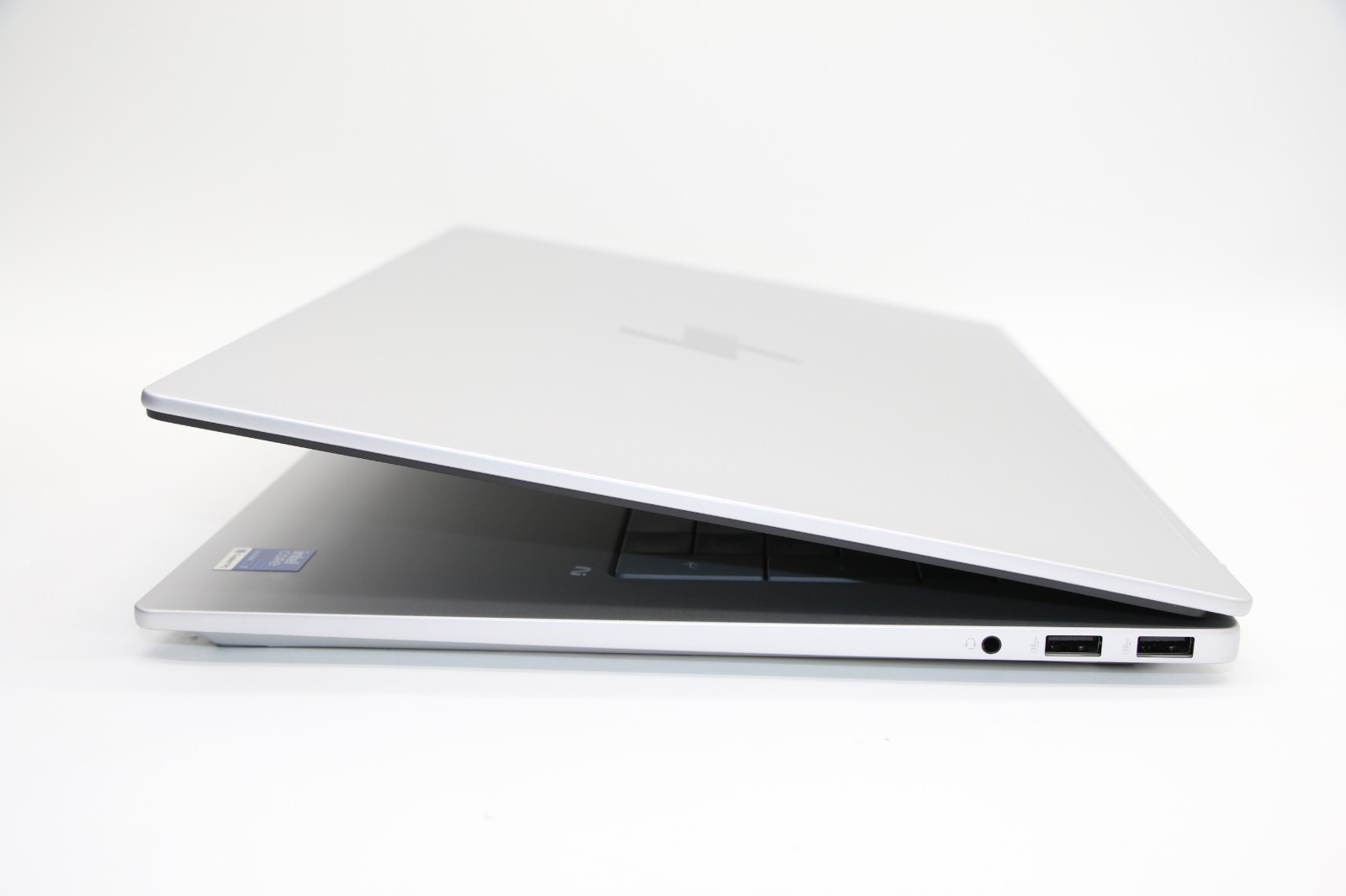 HP OmniBook 7 17-dc0073dl 17.3″ Intel Ultra 7 258V 32GB 2TB SSD RTX 4050