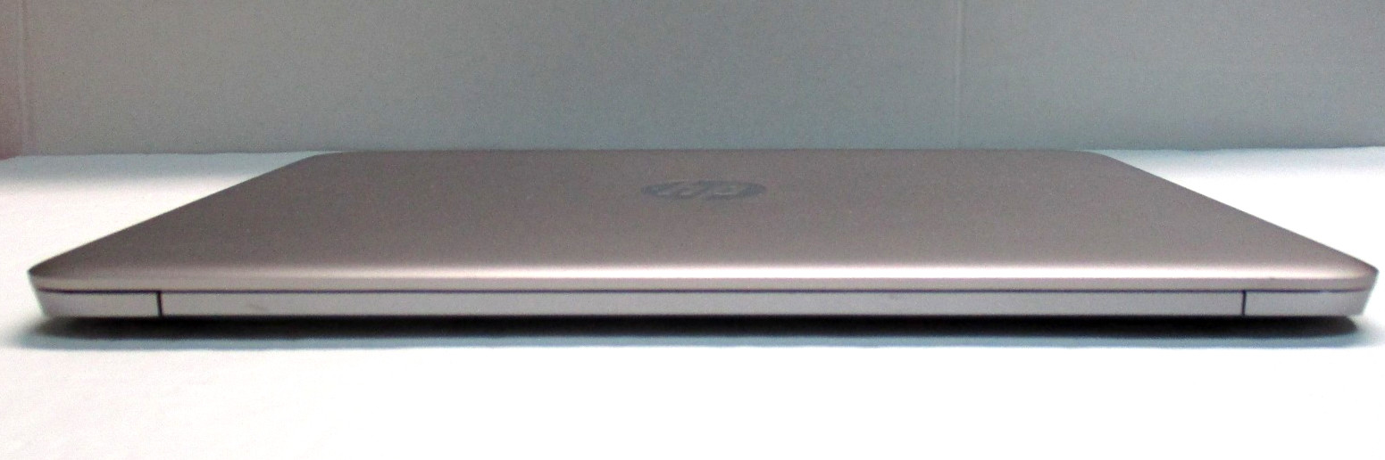 HP Elitebook Folio 1040 G3 14″ i7-6600U 2.6GHz 8GB 256 GB SSD/ W10 Pro