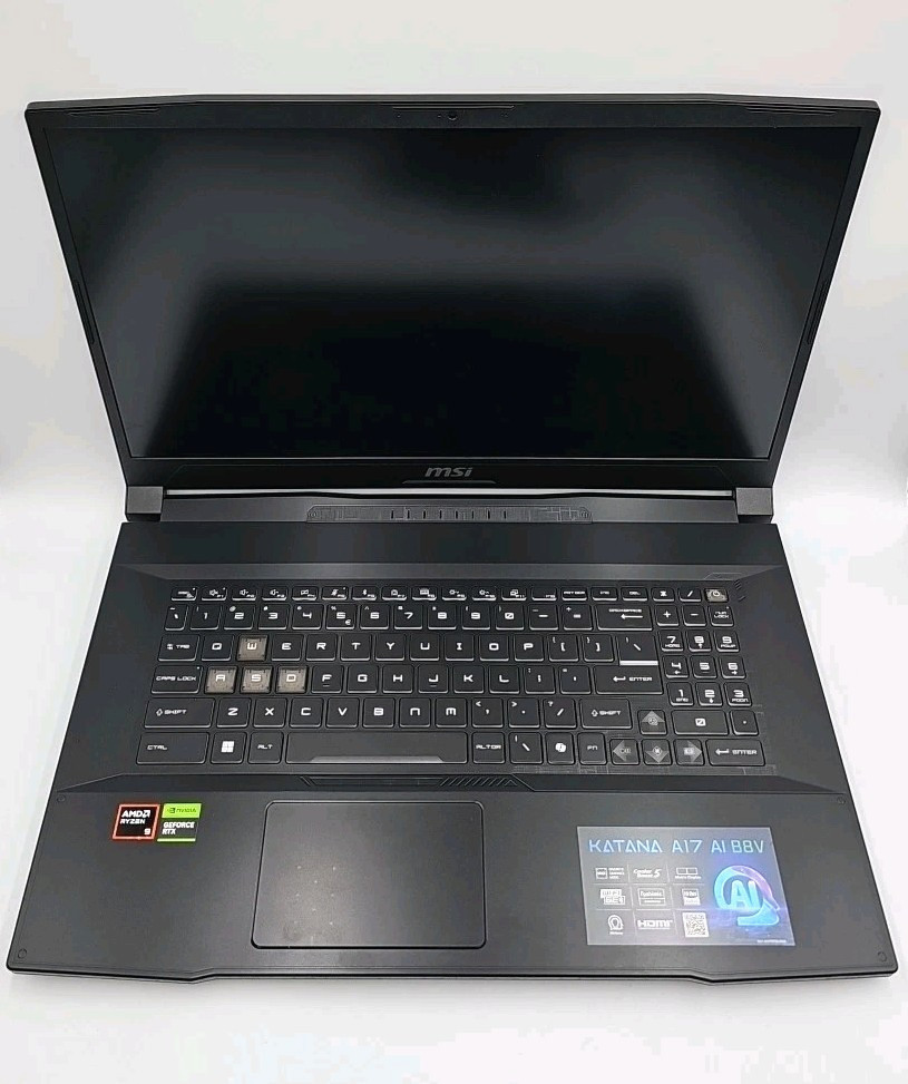 MSI Katana A17 (AIBV8) AMD Ryzen 9 8945HS 32GB 1TB SSD NVIDIA GeForce RTX 4050