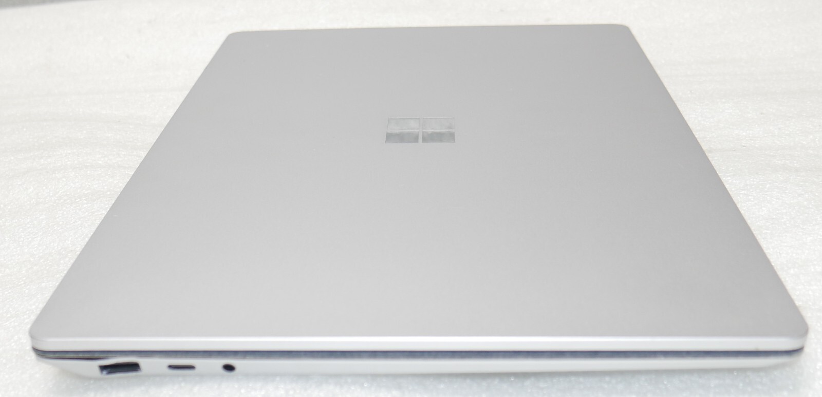 MICROSOFT SURFACE LAPTOP 3 Intel CORE i7-1065g7 16GB RAM 256GB SSD Windows 10Pro