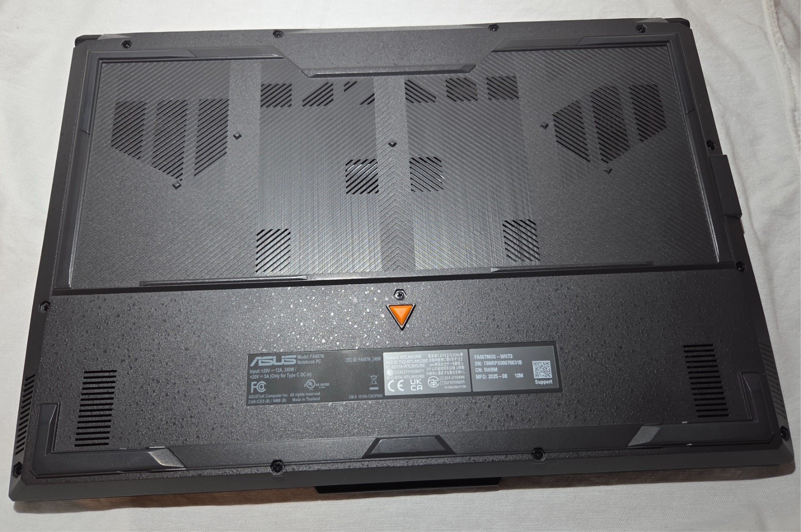 ASUS TUF A16 FA607NUG 16″ AMD 7 7445HS RTX 4050 16GB DDR5 512GB – 97% Battery