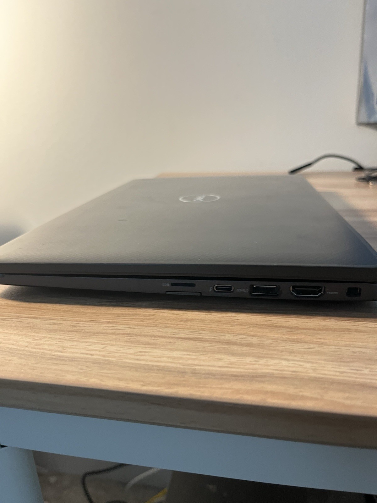 Dell latitude Laptop Intel Core i7 Black Webcam HDMI USB-C
