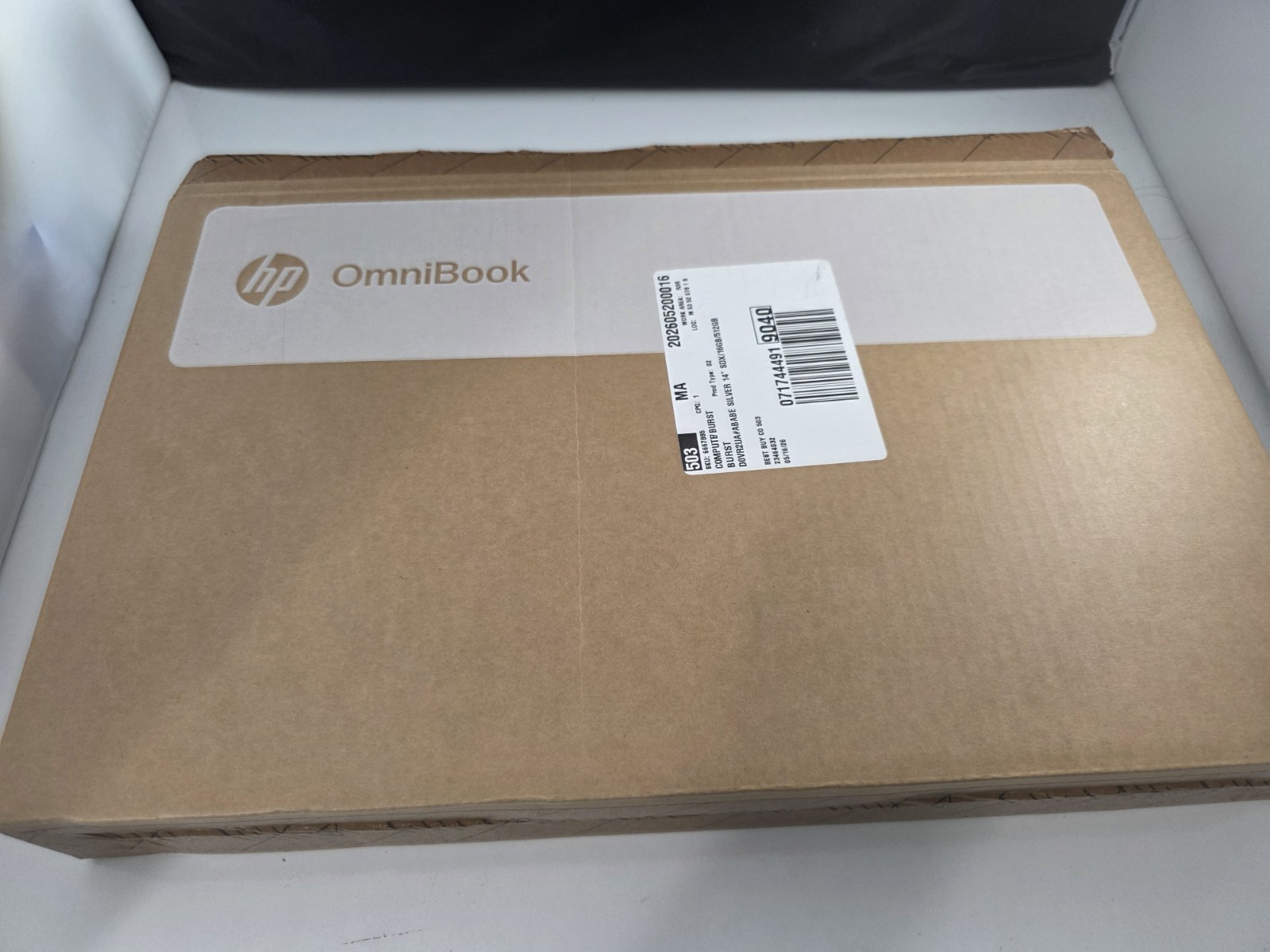 HP OmniBook 3 14″ 2K Silver Touchscreen Laptop Snapdragon X 16GB Memory -512GB
