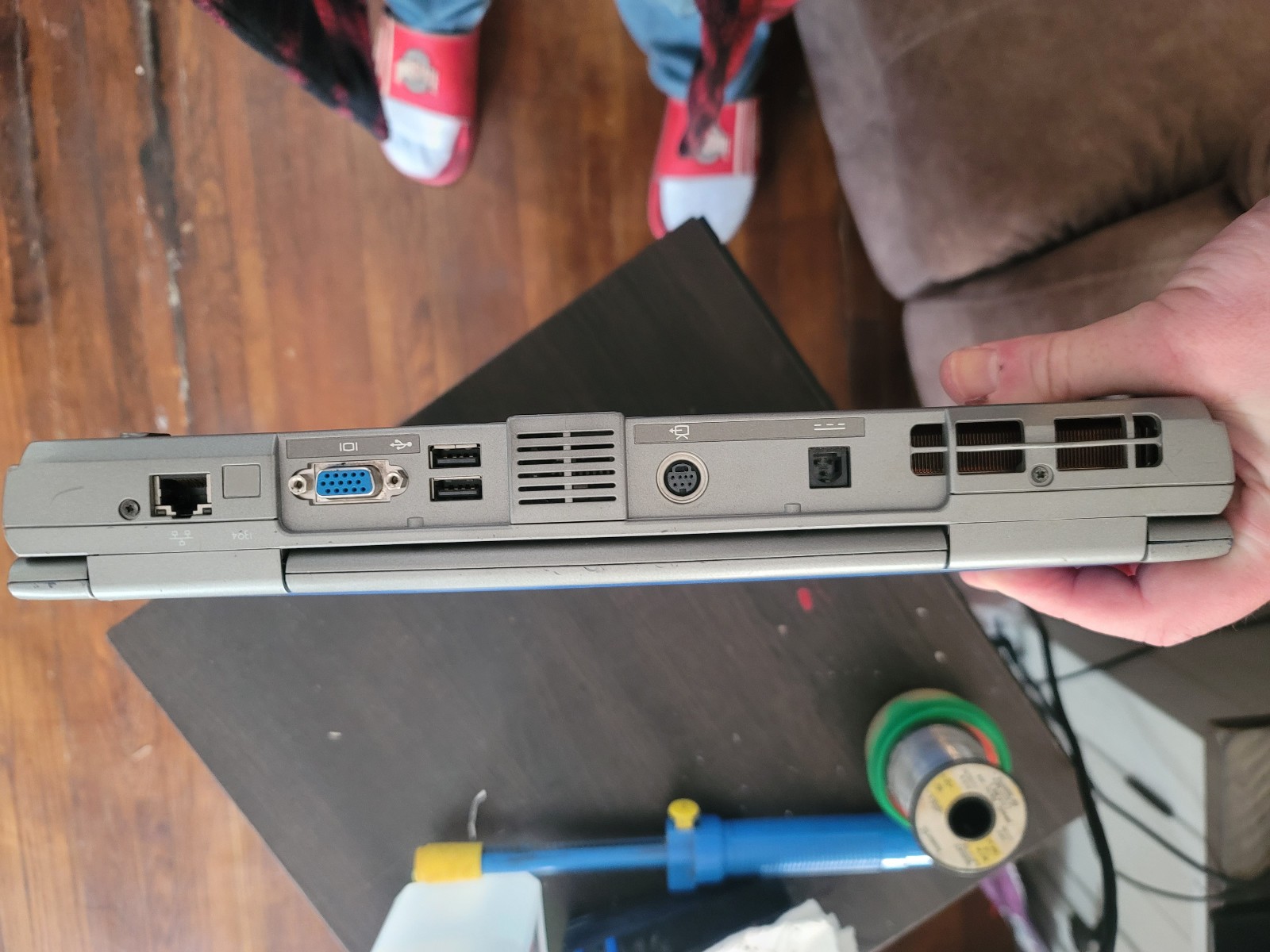 DELL INSPIRION 1100 INTEL CELERON CPU 2.30Ghz 128 MB RAM 32MB VIDEO WINXP