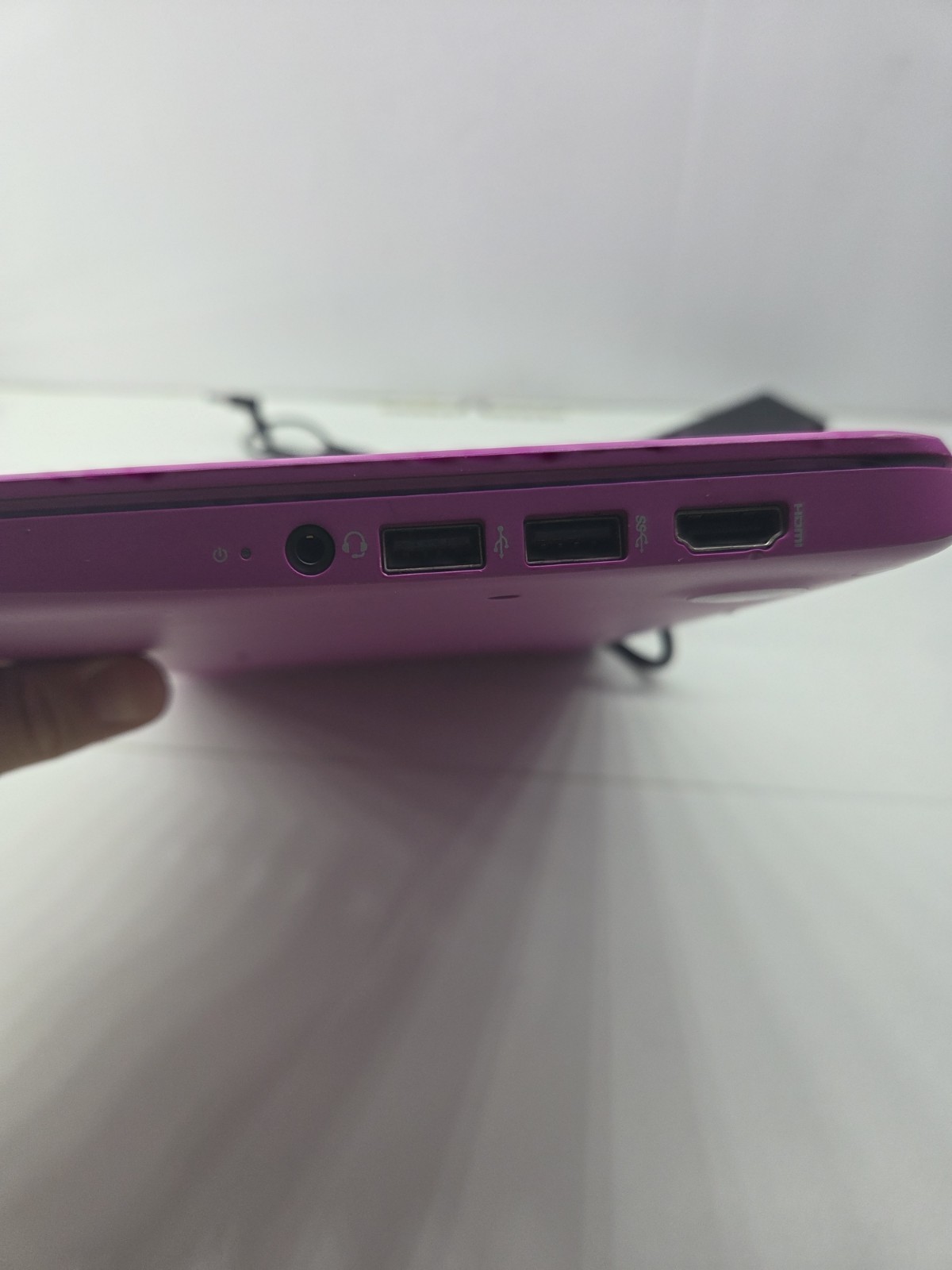 HP Stream 11.6″ Notebook PC 11 Celeron N2840 2.16GHz 2GB 64-bit W8.1 Pink