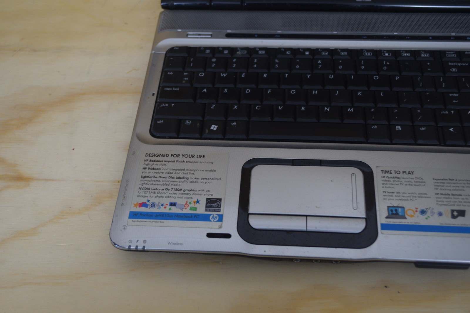 HP Pavilion dv9810us Laptop PC AMD Turion64 X2 Windows Vista NVIDIA DVD RW WiFi