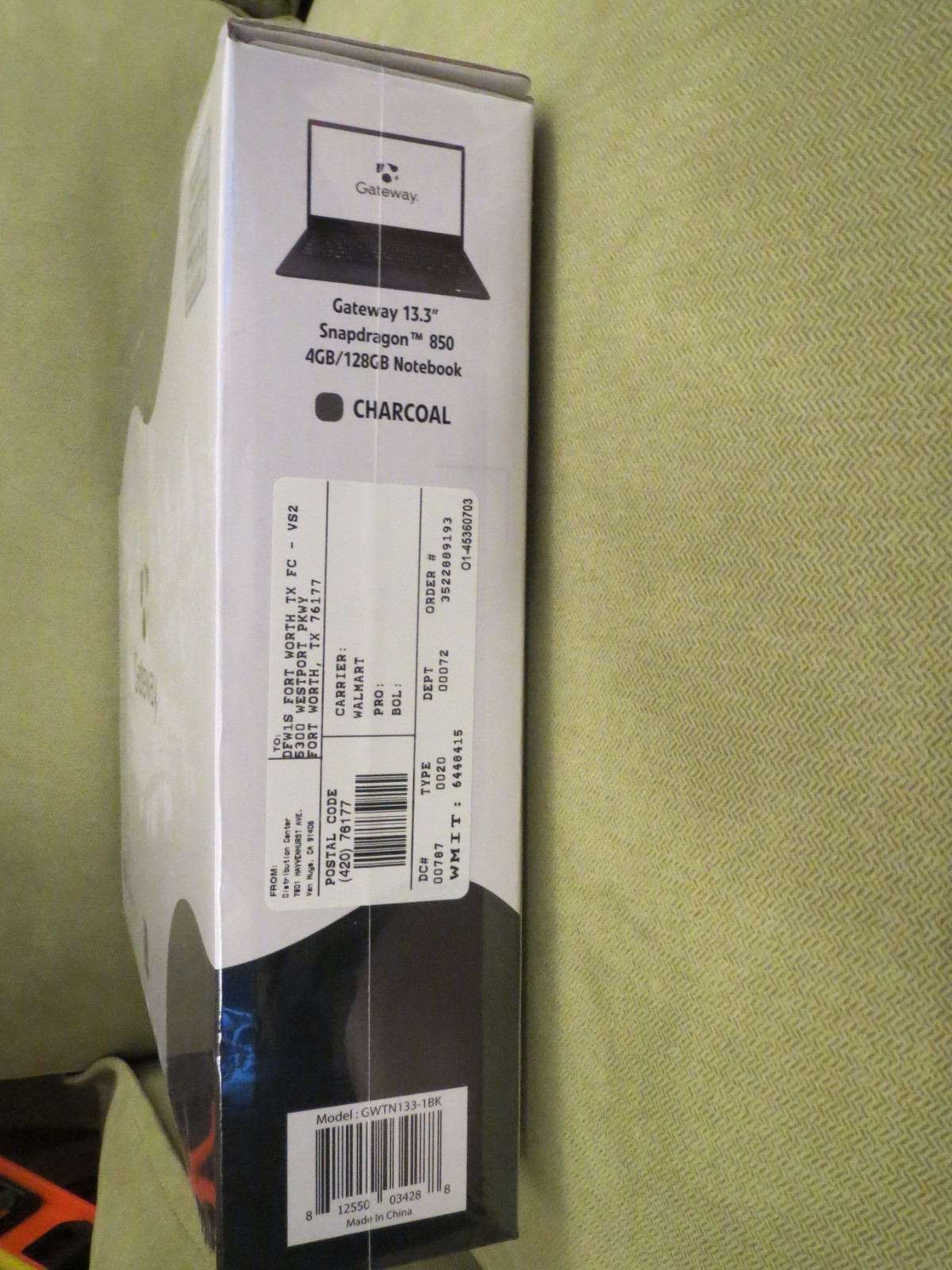Gateway (Cow Theme) 13.3 inch Ultra Slim Notebook GWTN133-1BK, EMPTY BOX ONLY