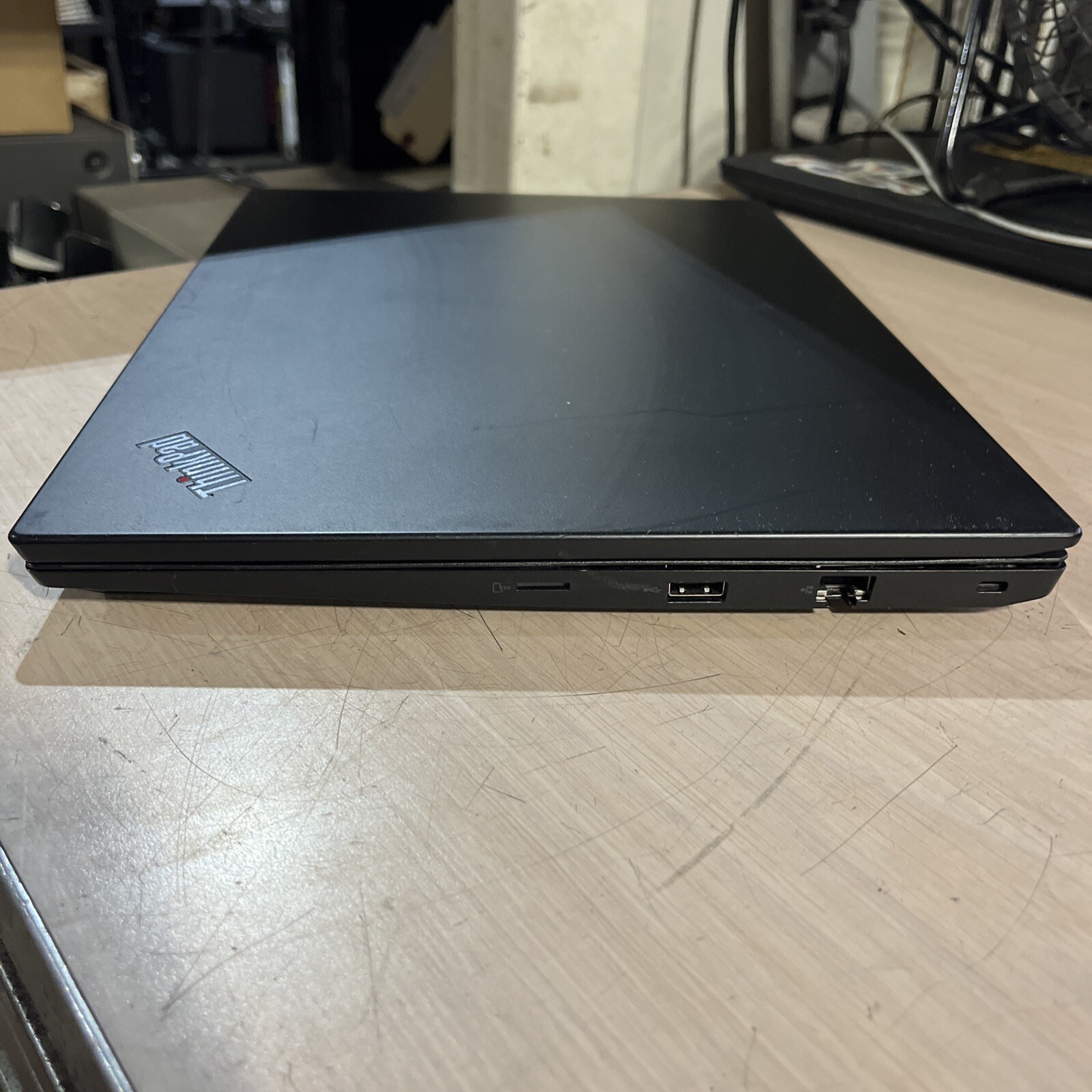 LENOVO THINKPAD E490 INTEL CORE I5 8TH GEN NO RAM NO HD