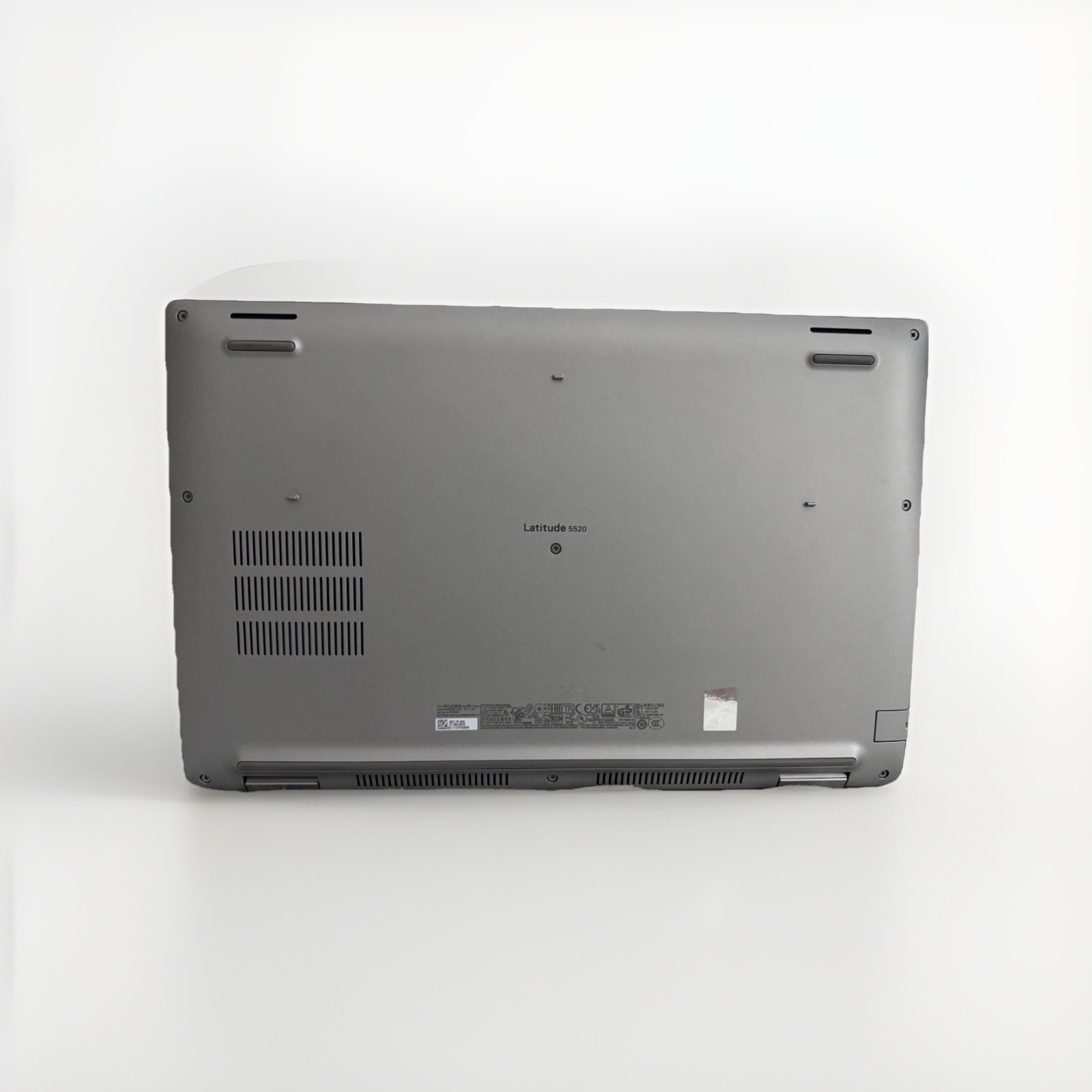 Dell Latitude 5520 15.6” (500GB SSD Intel Core i5-1145G7 2.6GHz 32GB RAM)