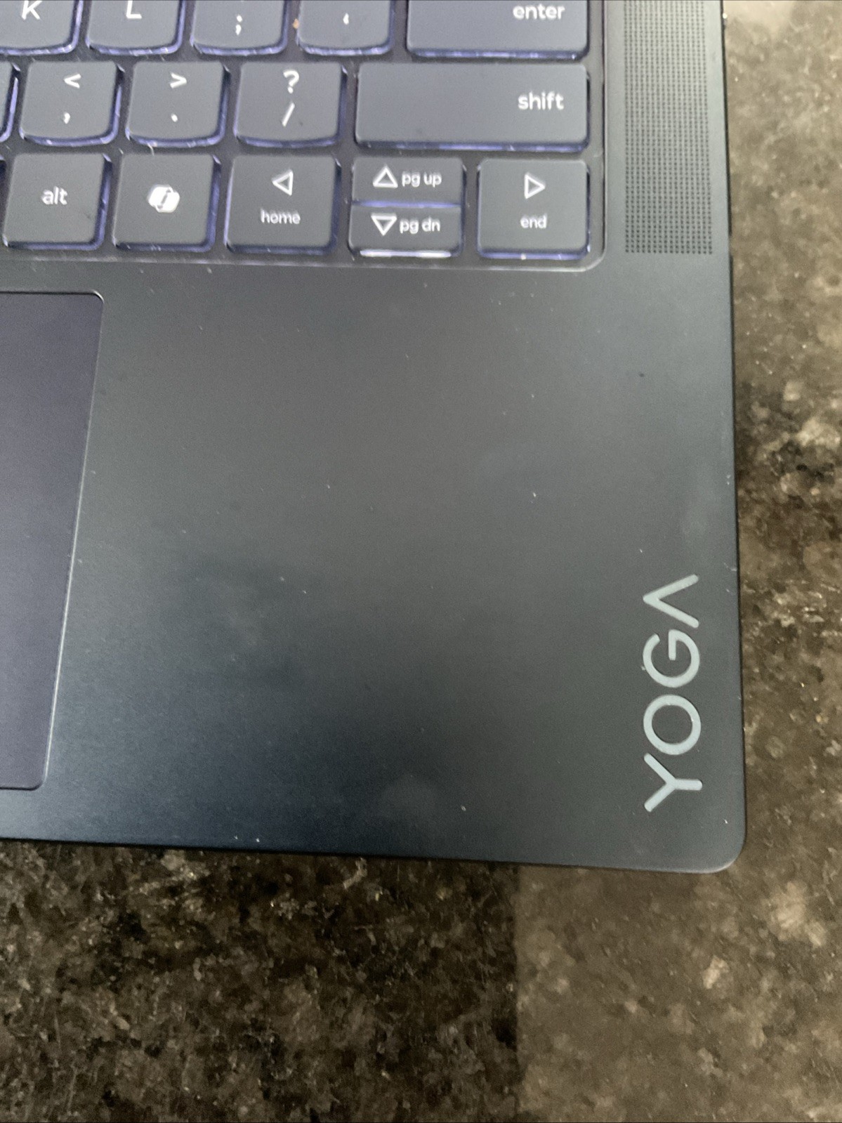 2024 Lenovo Yoga Slim 7 14Q8X9 14.5” Touchscreen Laptop G4P000681