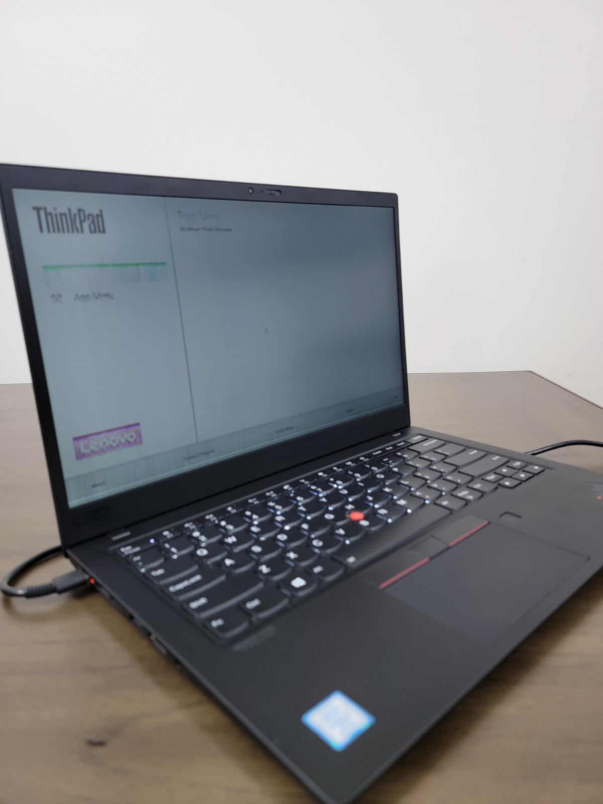 Lenovo ThinkPad X1 Carbon 7th Gen 14″ NO SSD, OS, 16GB Ram BAD LCD — SOLD AS IS