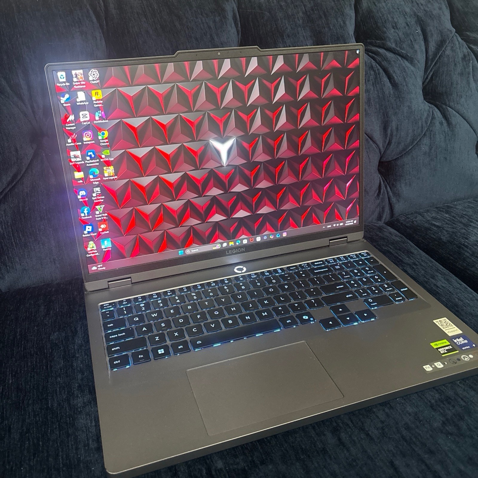 Lenovo LEGION 5i 16″ Gaming Laptop Ultra 9 275HX RTX 5060 32GB 1TB
