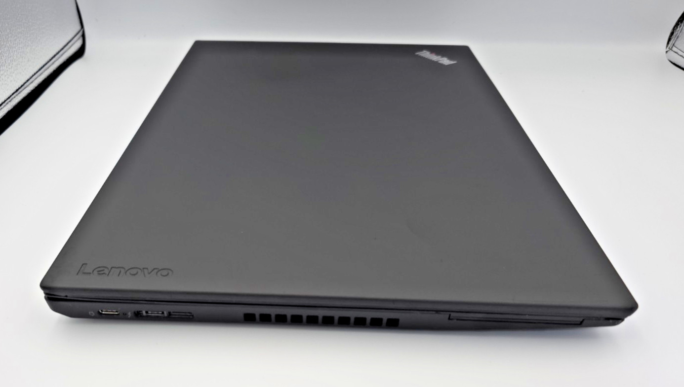Lenovo ThinkPad T580 15.6″ | i5-8350U | 16GB RAM | 1TB SSD | Win 11 Pro |