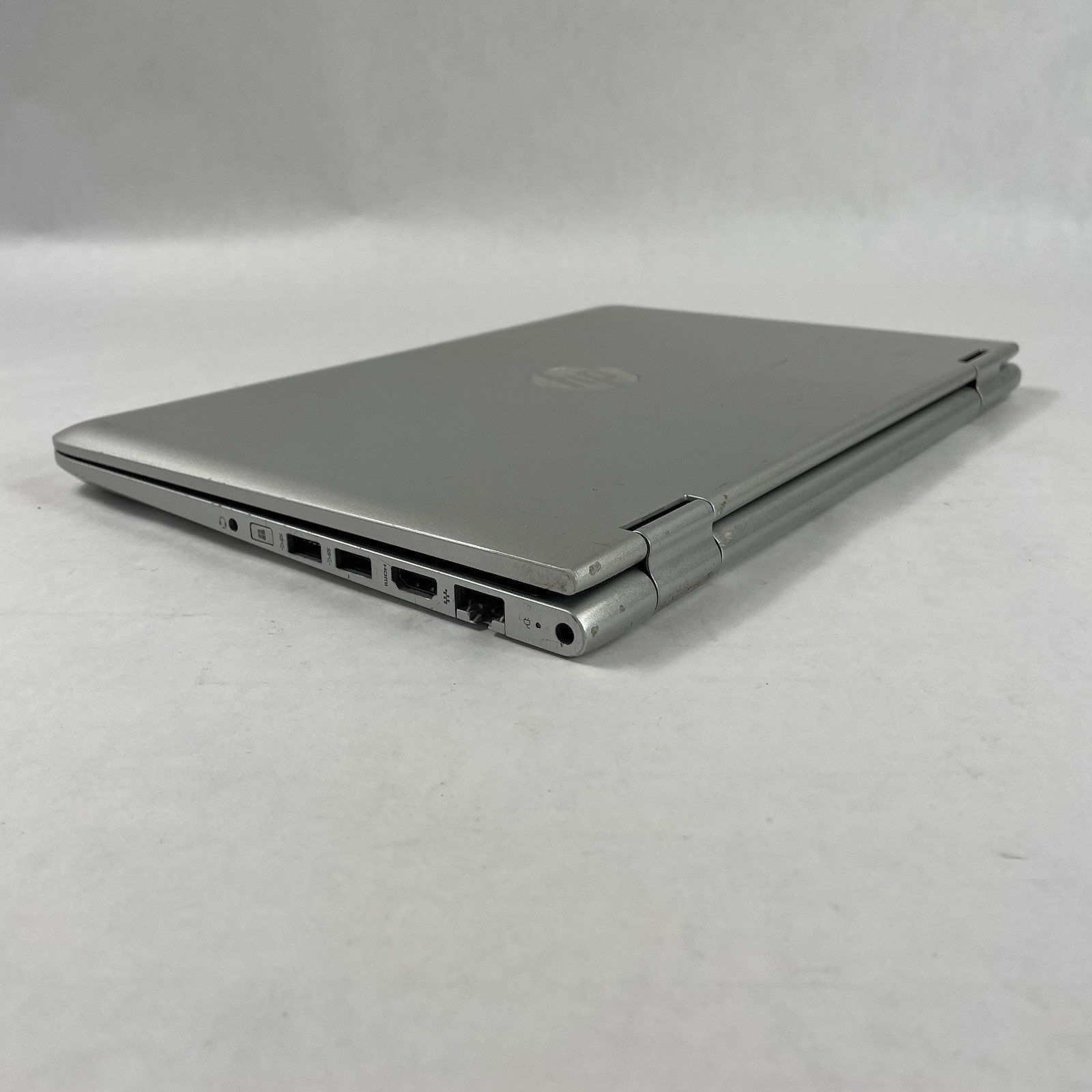 HP Pavilion 13-s128nr x360 13.3″ i5-6200U 2.30 GHz 8GB RAM No SSD No OS Bad Edge