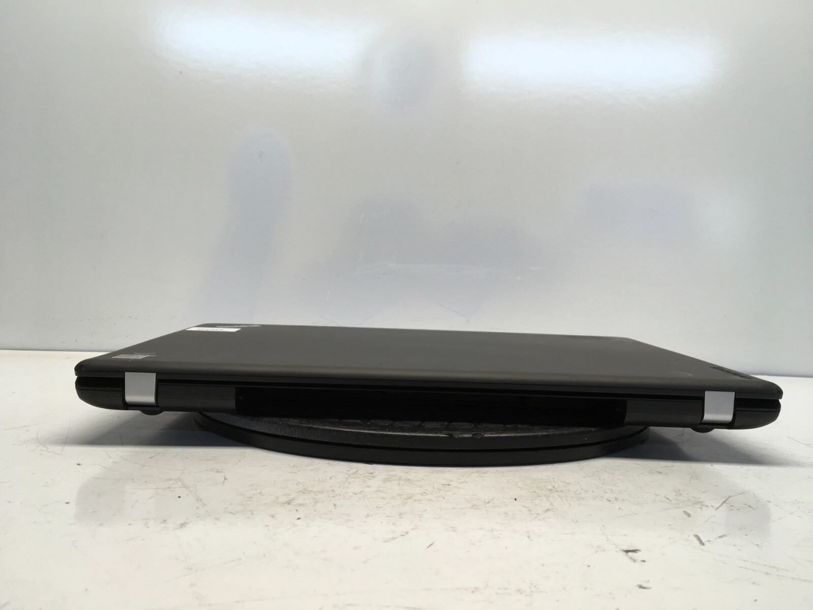 Lenovo ThinkPad E550 Intel i3-4005U 1.7GHz 4 GB NO HDD
