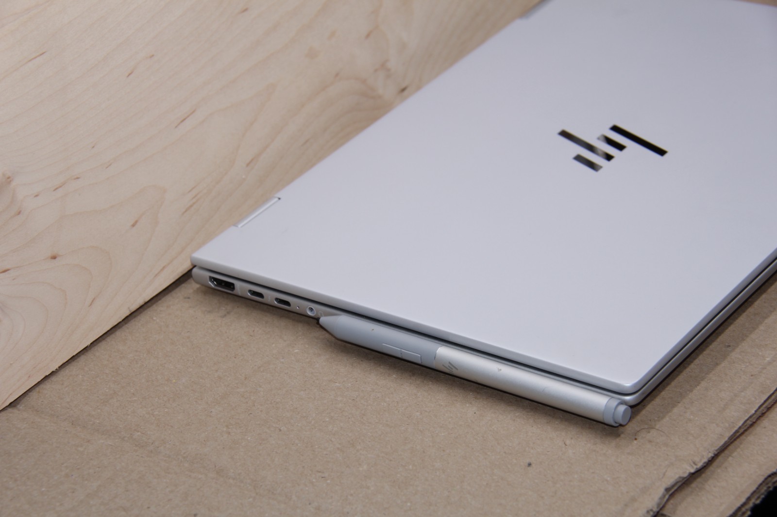 HP EliteBook X Flip G1i 14 AI 14″ Ultra 7 268V 32GB DDR5 512GB SSD Windows 11