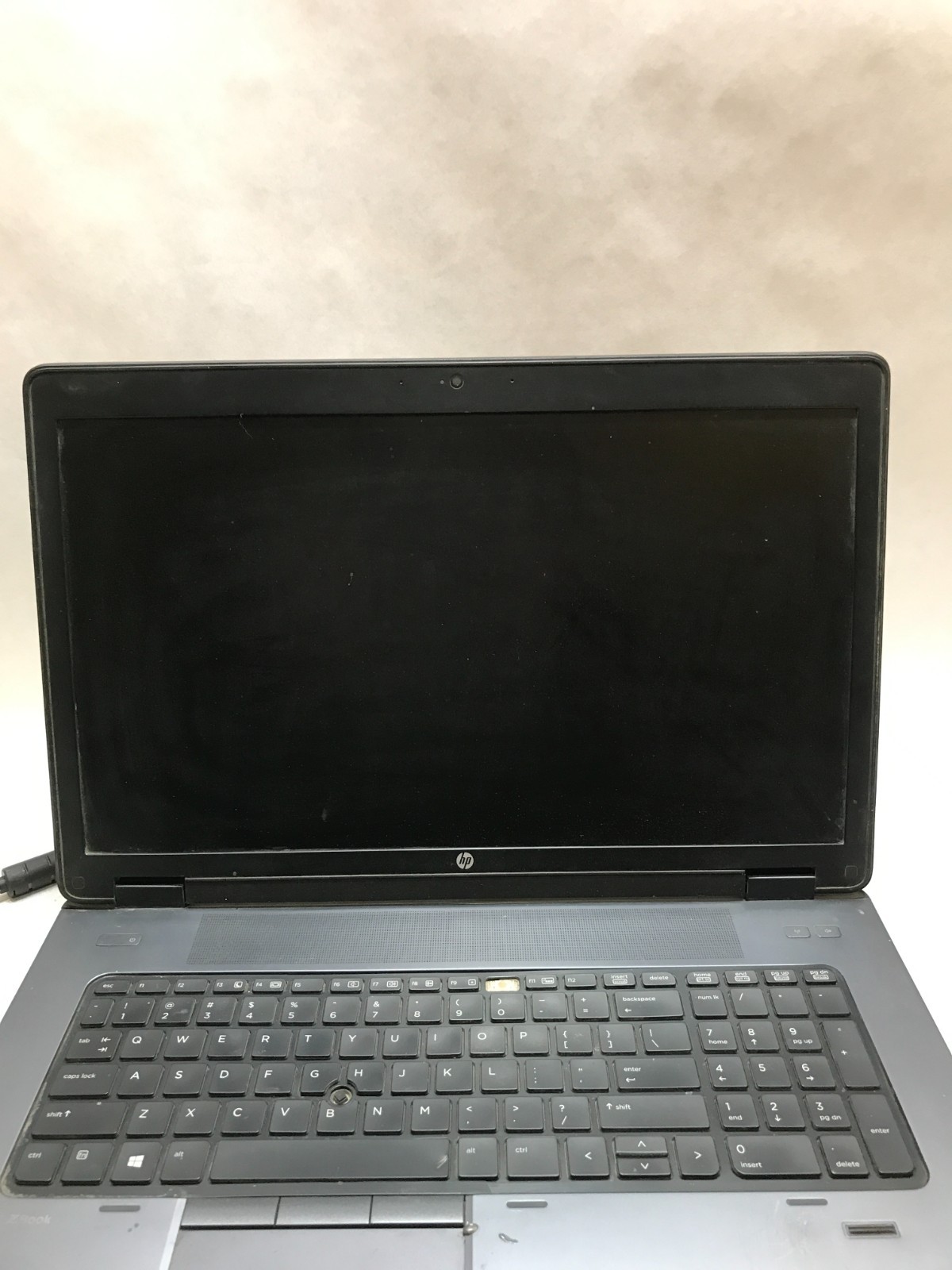 HP ZBook 17 17″ Intel Core i5 NO RAM NO HDD/OS For Parts WILL NOT BOOT READ – DW