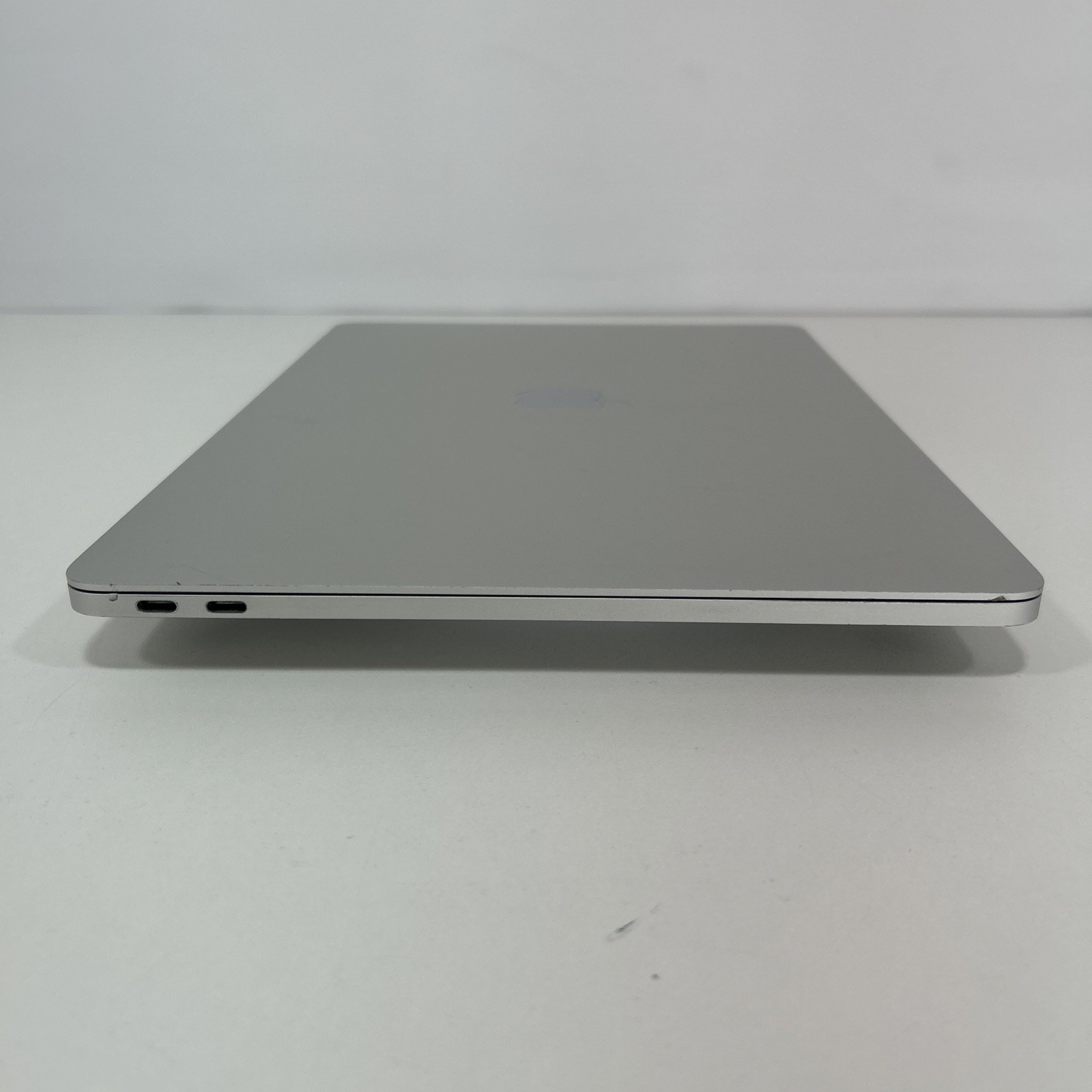 Apple MacBook Pro A1708 Core i5 2.30GHz 8GB Ram 120GB SSD 13.3″ macOS Ventura