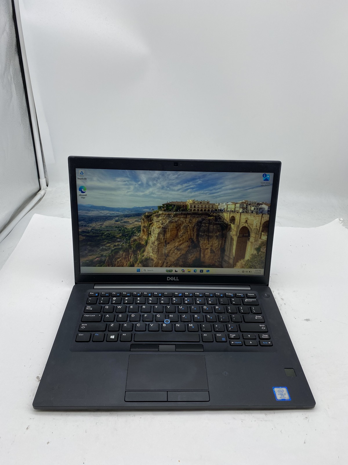 Dell Latitude 7490 Laptop Intel Core i7 8650U 1.9GHz 16GB RAM 256GB SSD W11P