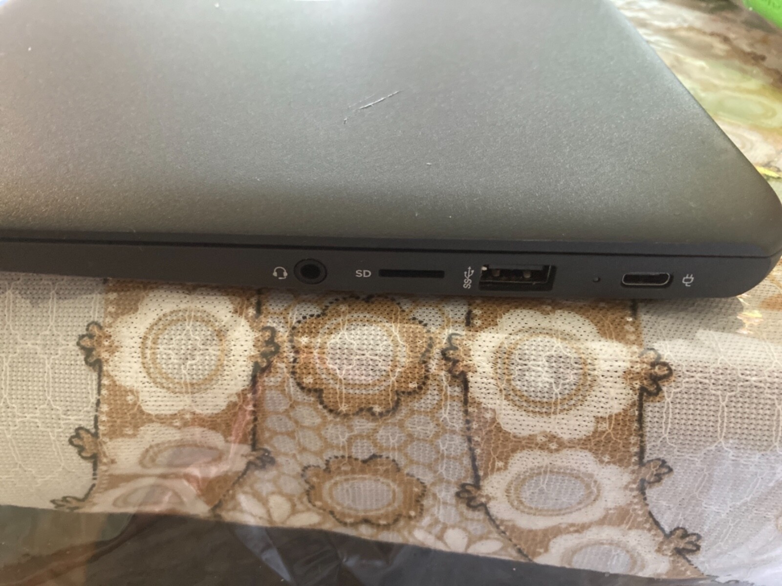 HP Chromebook 11a-nb0013dx 11.6 inch (32GB, Intel Celeron, 1.10GHz, 4GB)…