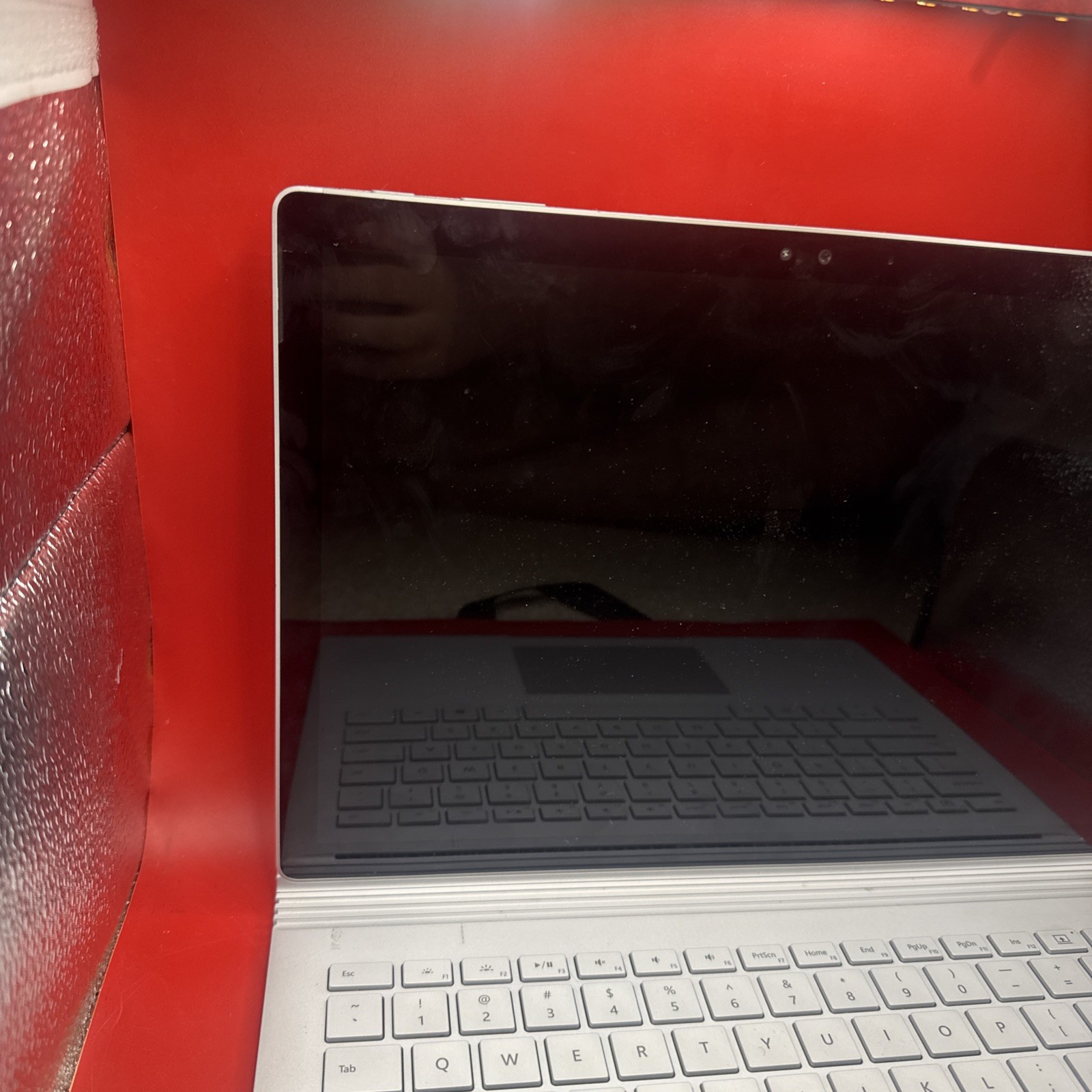 Microsoft Surface Book 1703 i5 13.5″ 128gb 8gb For Parts Only