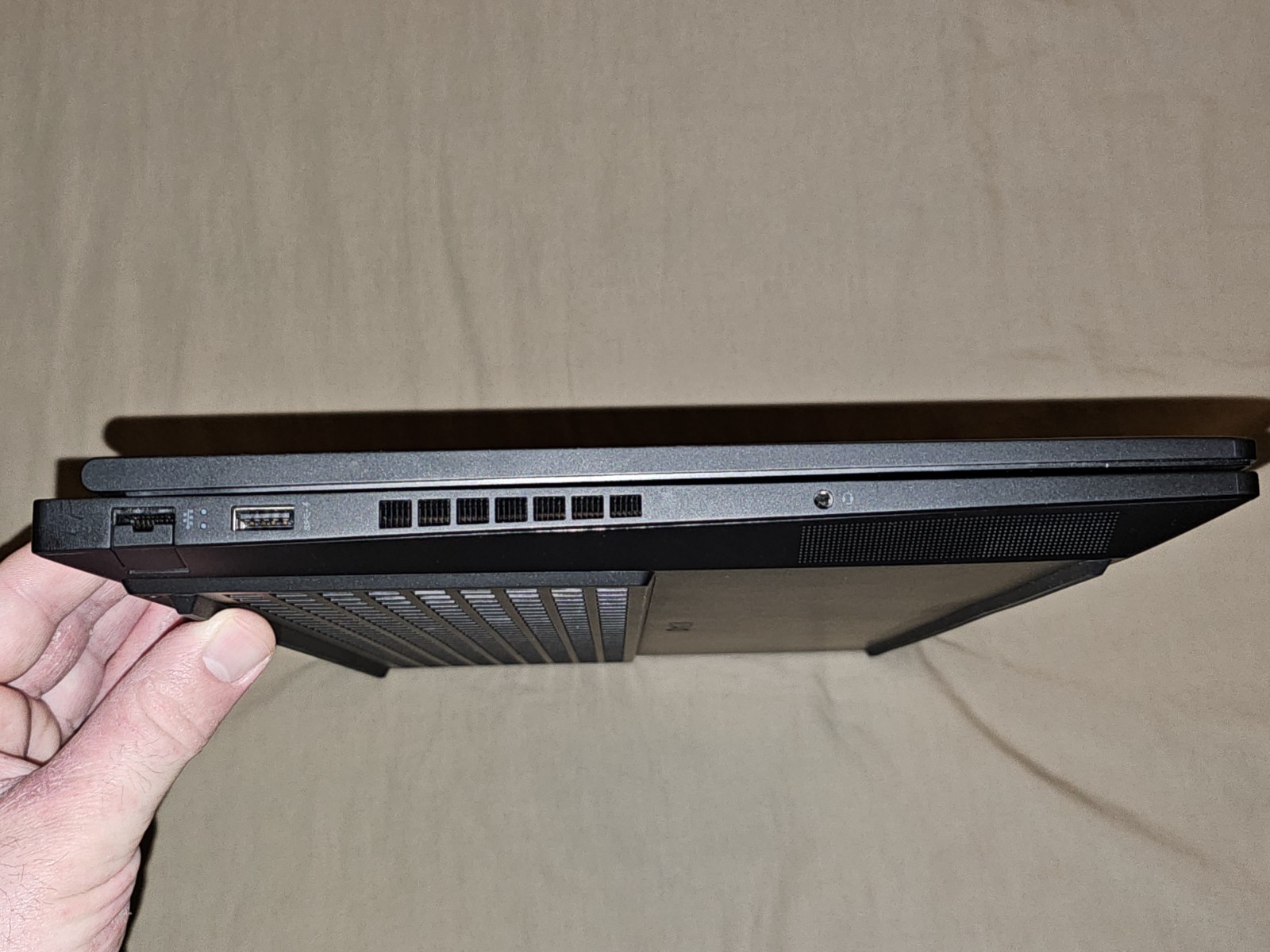 HP Omen 16 wd0073dx (1TB SSD, Intel Core i7 13620H, GeForce RTX 4060, 16GB RAM)