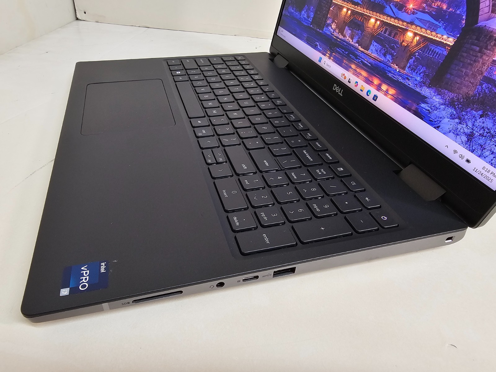 Dell Precision 7670 Laptop – i7-12850HX 32GB 512GB SSD RTX A1000 – 16″-Wty 11/26