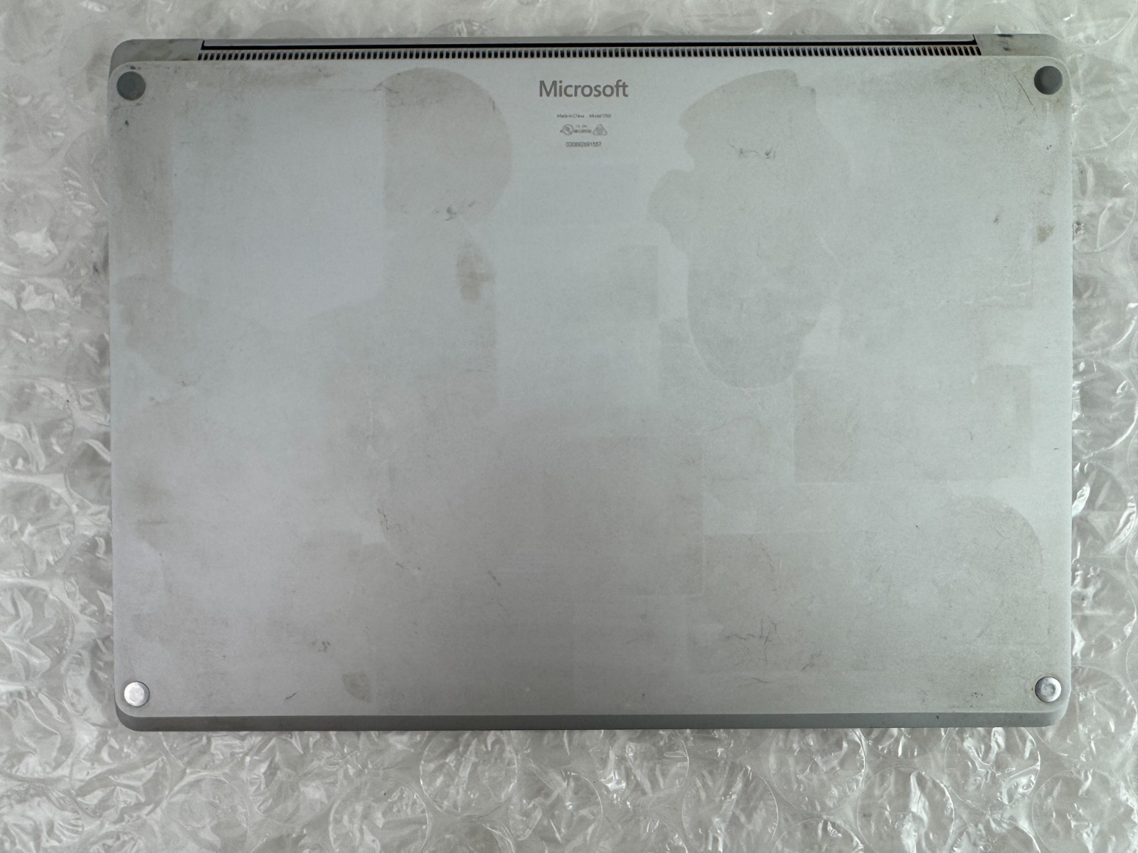 Microsoft Surface Laptop 2 1769 i5-8350U 8GB 256GB SSD 13.5″ Touch Win 11 Pro