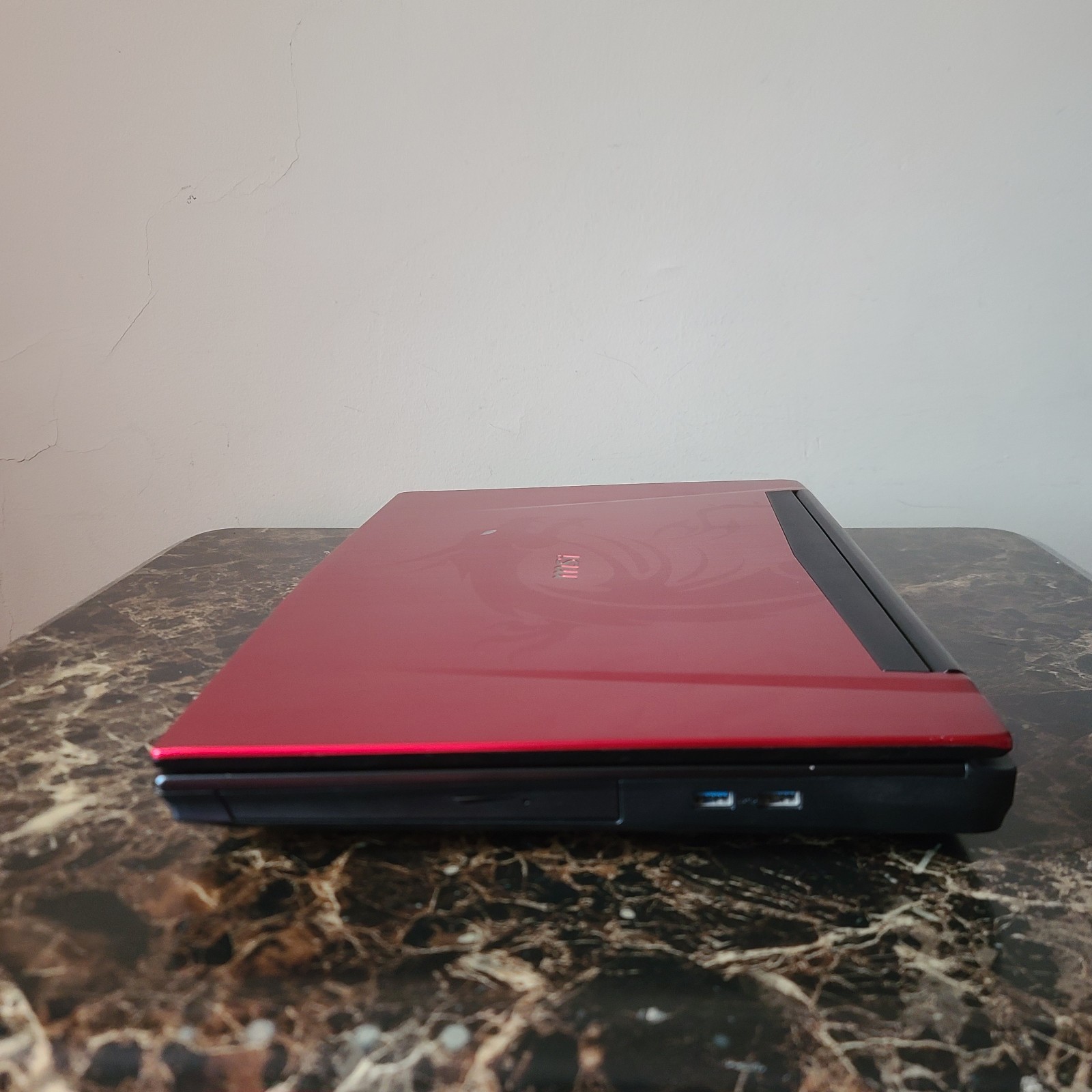 MSI GT72VR 7RE DOMINATOR GAMING LAPTOP i7-7700HQ 16GB RAM GTX 1070 128GB-1TB.
