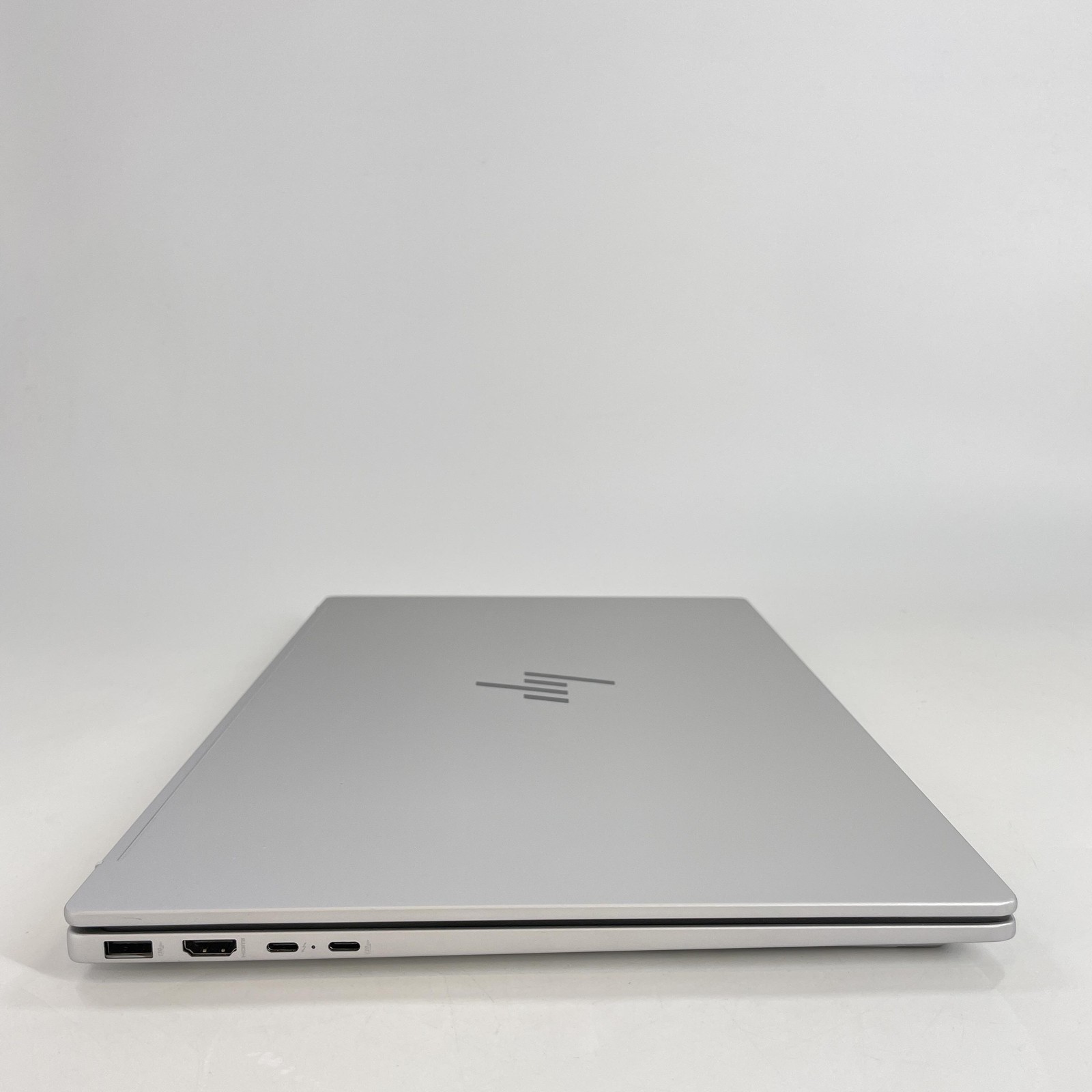 HP OmniBook 7 AI PC 17.3 FHD TOUCH 2.1 GHz Ultra 5 226V 16GB 512GB – SMOKE ODOR