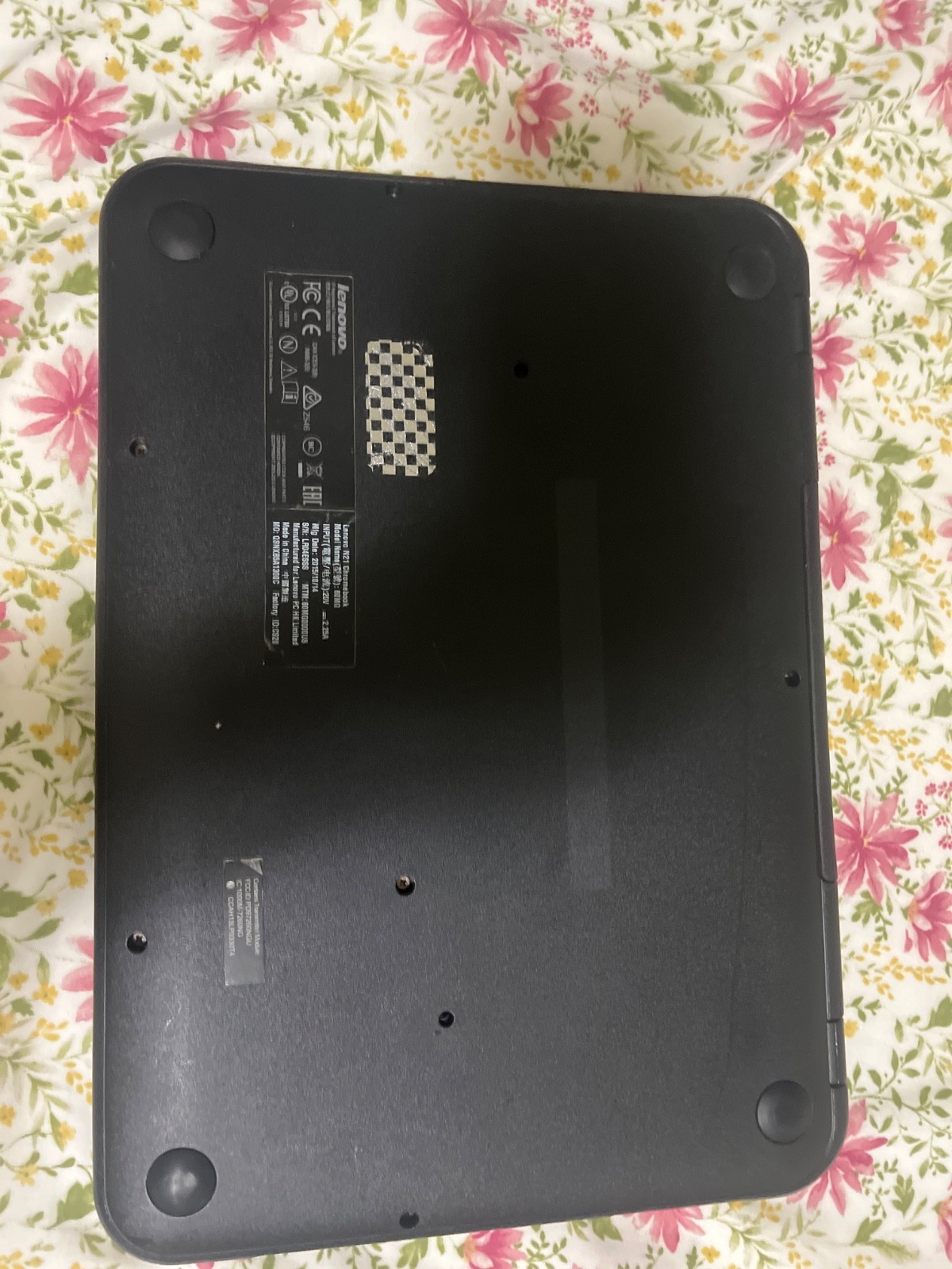 Lenovo N23 Chromebook 11.6″ 16GB SSD 4GB RAM W/Charger School Surplus