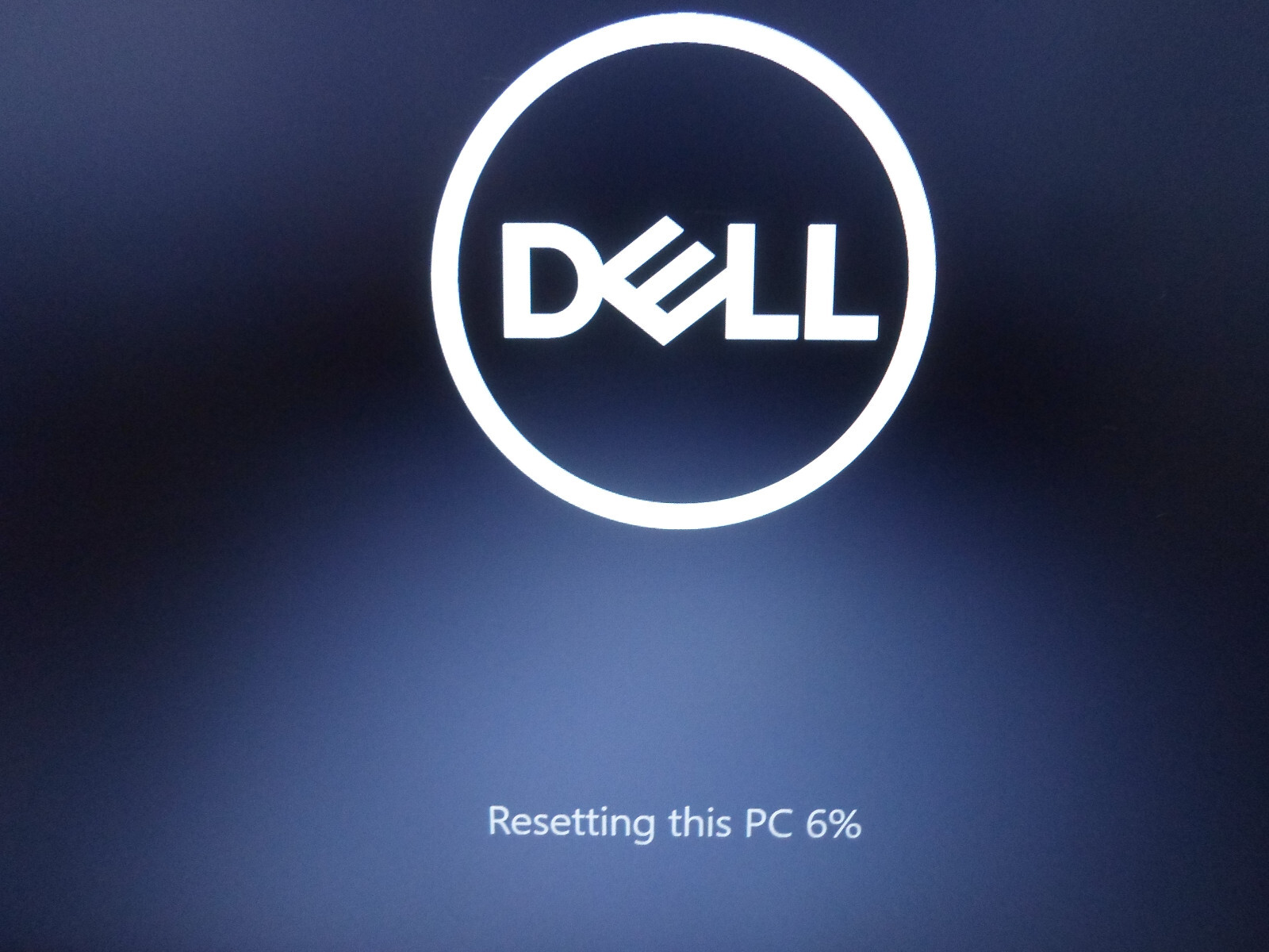 Dell Latitude 3590 Laptop 15.6″ 500GB 2.7GHZ 4GB Intel Core i3 7th Gen (DNT)