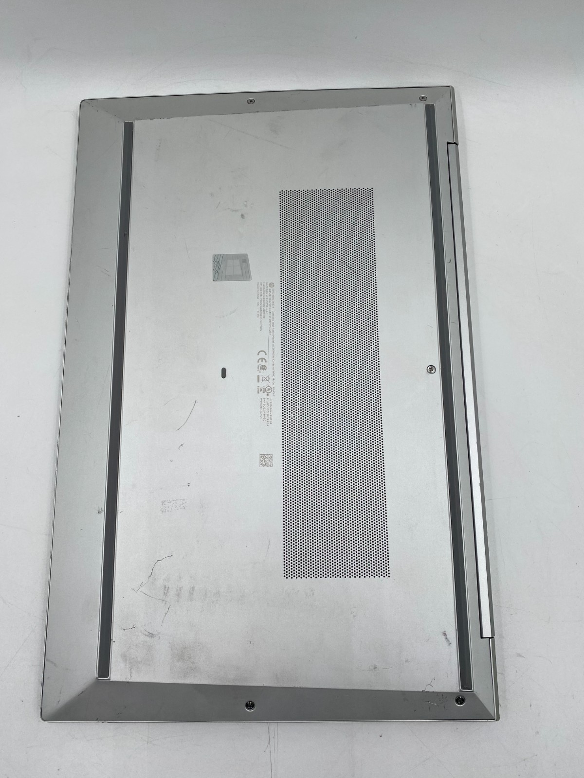 HP EliteBook 850 G5 15.6” i7-8650U 1.9GHz 512GB SSD 16GB DDR4 Silver Laptop B-
