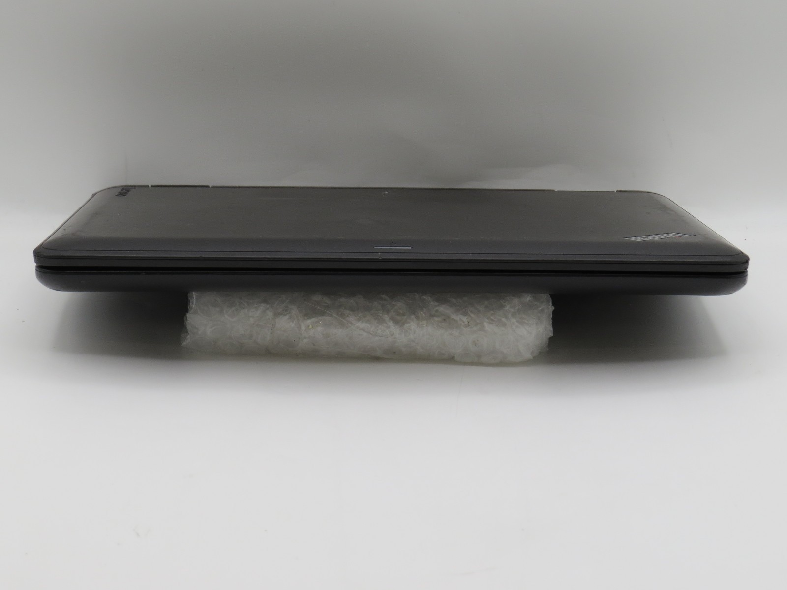 Lenovo Yoga 11e i3-6100U @ 2.3GHz 8GB DDR3 256GB m2 11″ Touch No Batt/OS