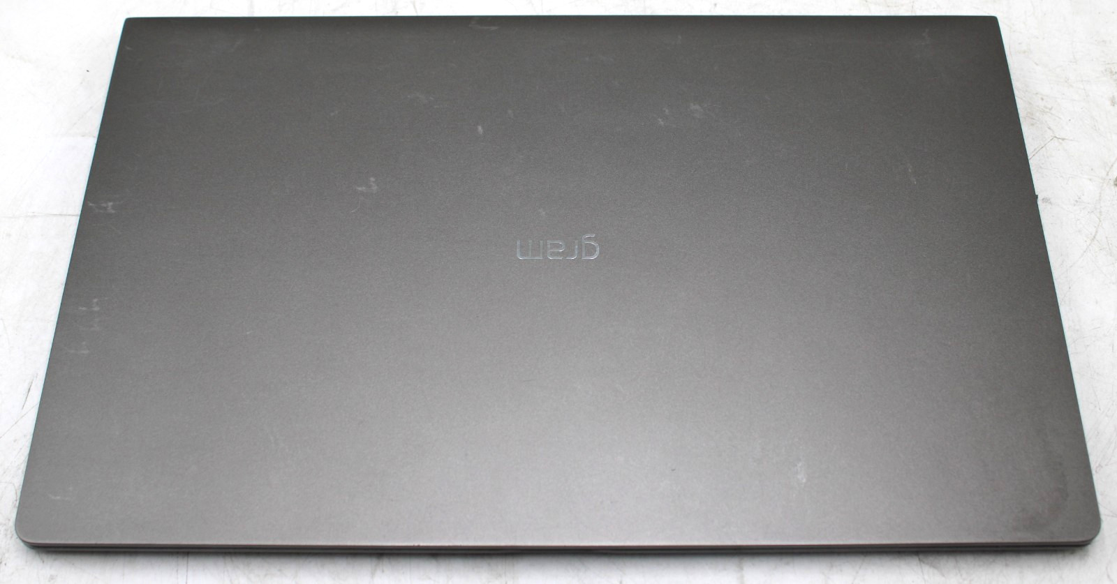 15.6″ LG Gram Laptop 15Z980-R.AP71U1 i7-8550U 1.80GHz 16GB RAM 512GB SSD Win 11