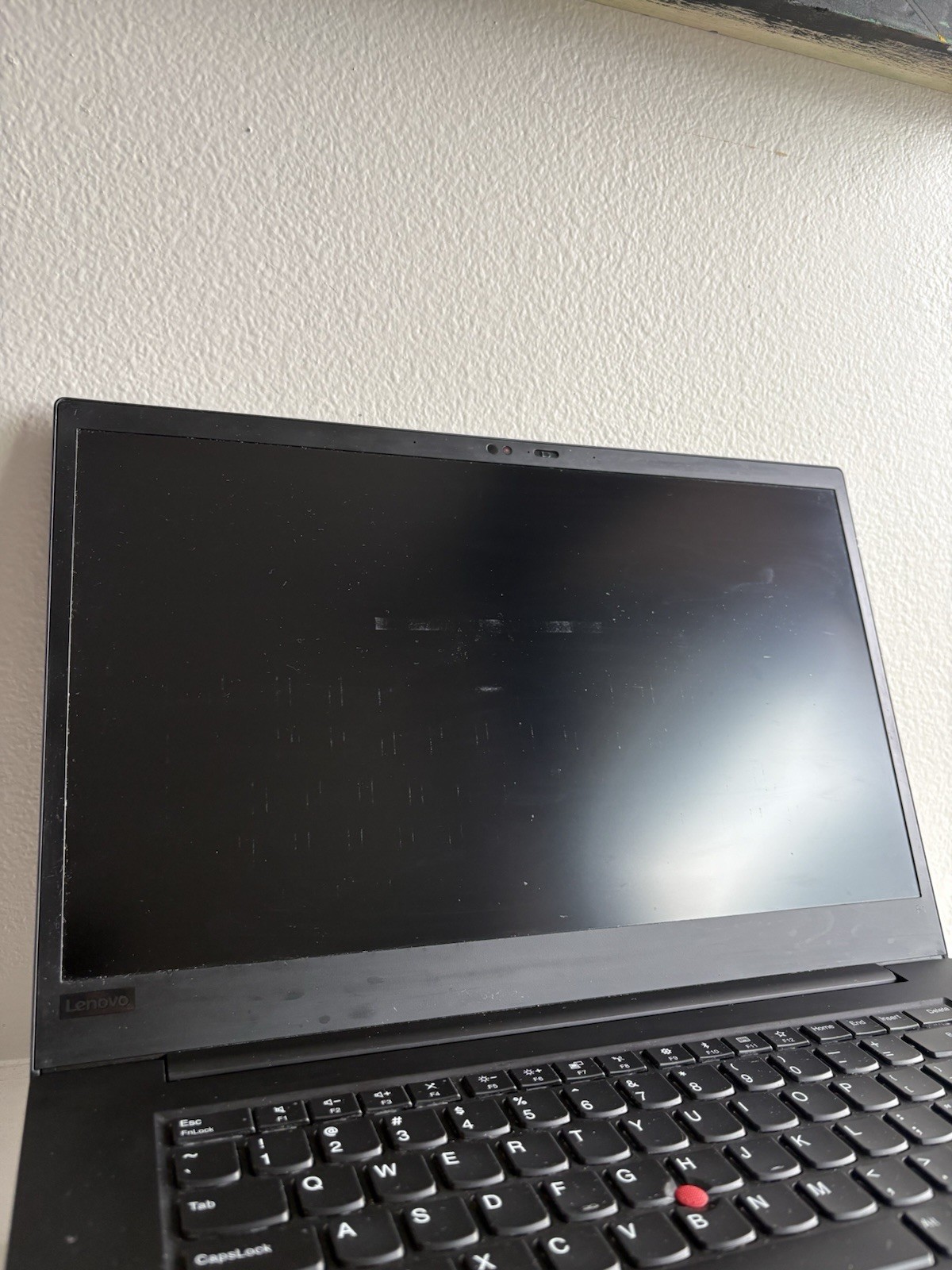 Lenovo ThinkPad P1 Gen 2 15.6″ Intel Core i7-9850H 2.60 GHz 32GB RAM 512GB Black