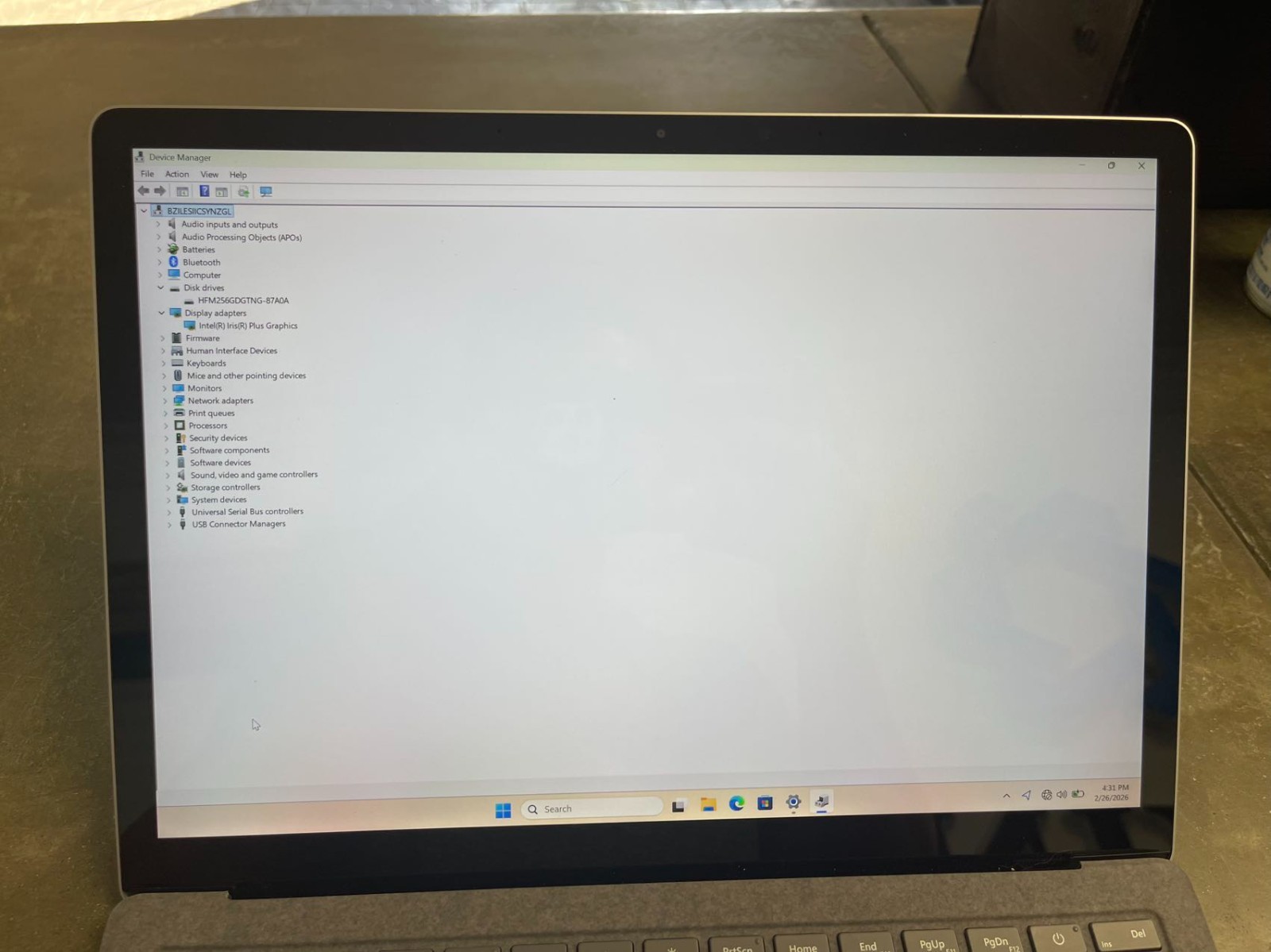 Microsoft Surface Laptop 3 13.5″ Touch i7-1065G7 16GB RAM 256GB NVME SSD WIN 11