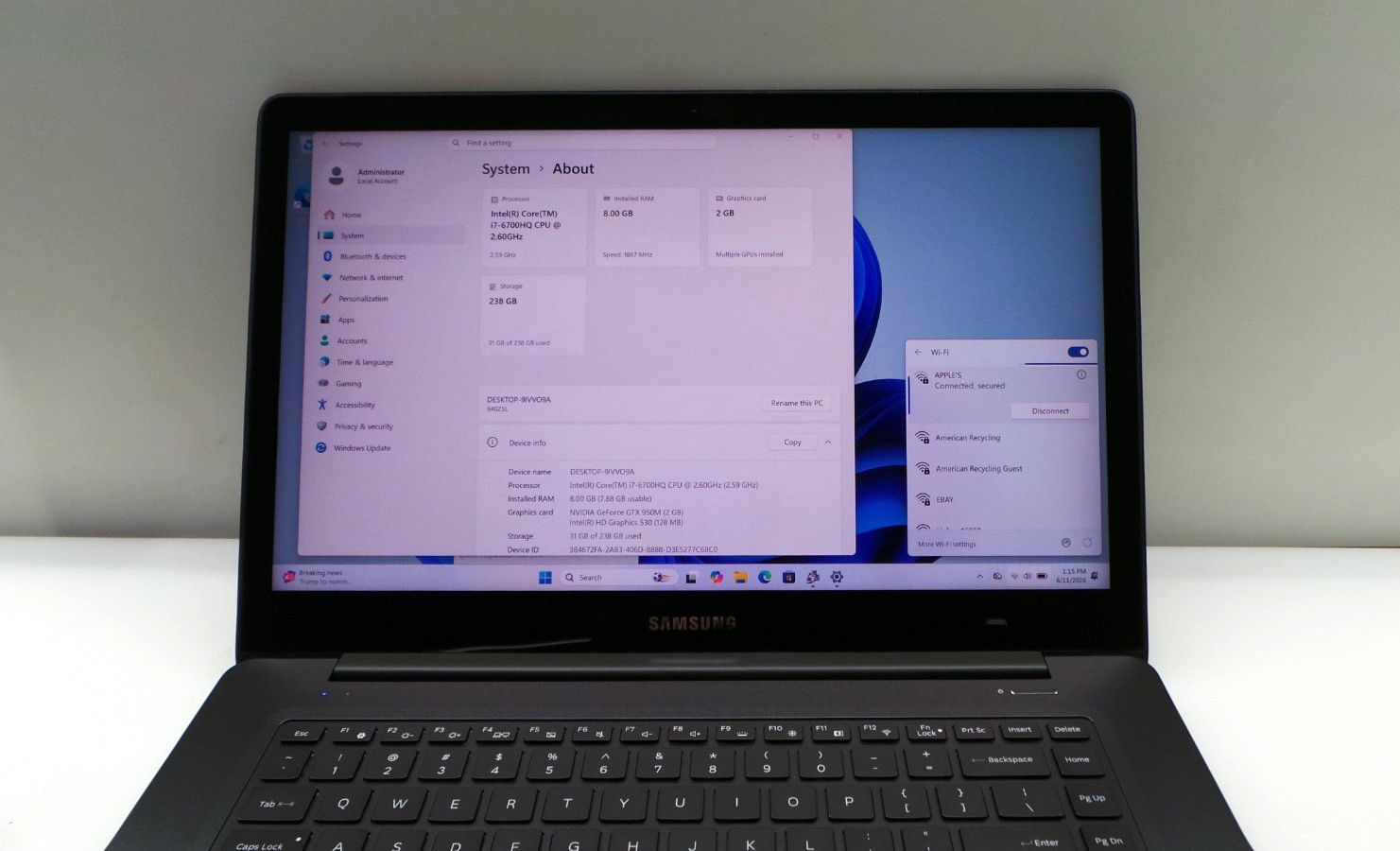 Samsung Notebook NP940Z5L | 15.6″ | i7-6700HQ | 8GB 256GB SSD | Touchscreen