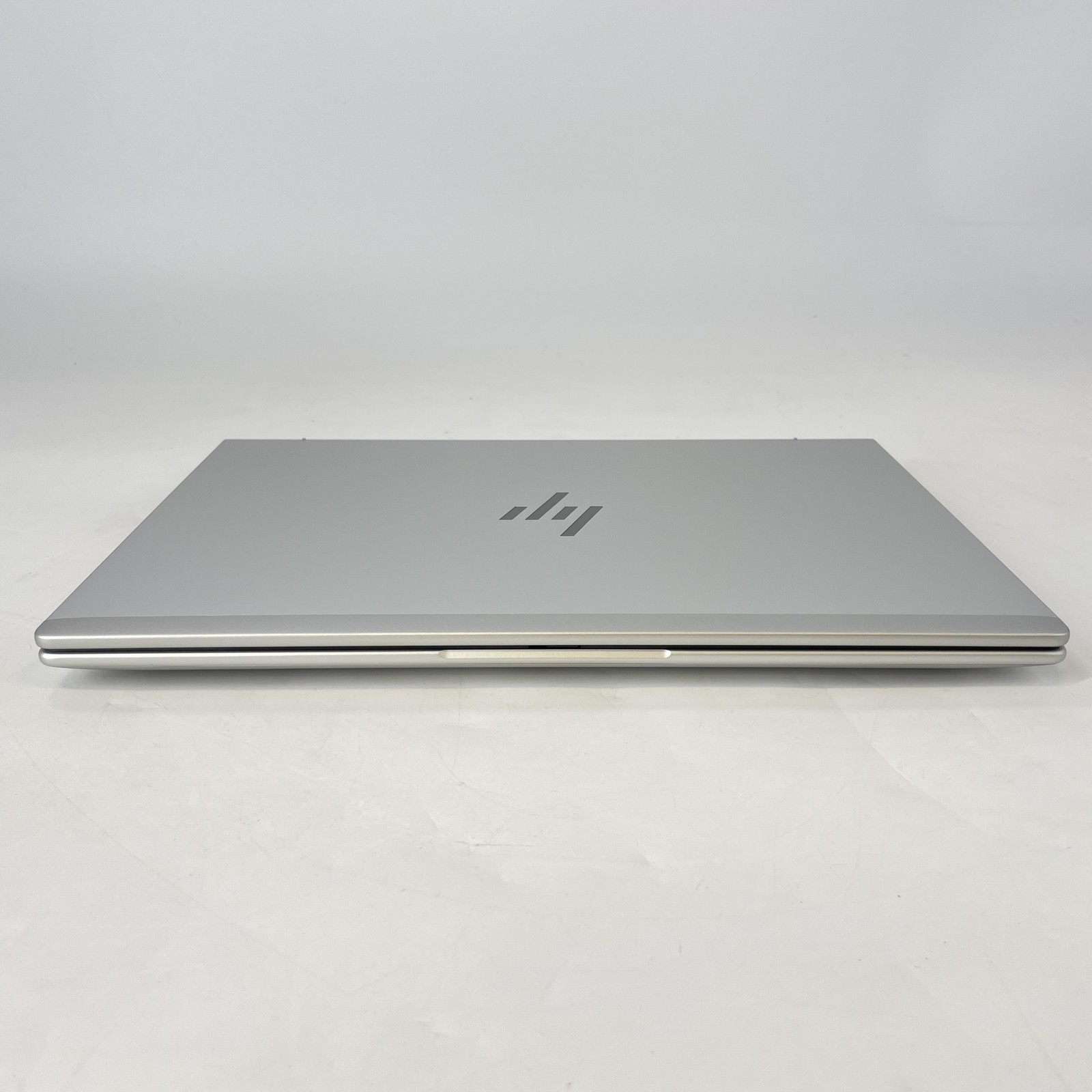 HP Elitebook 640 G11 14 Silver FHD+ 1.7GHz Ultra 5 135H 32GB 256GB SSD Excellent