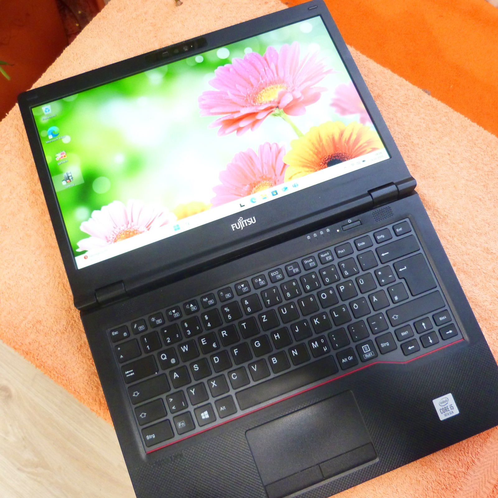 Fujitsu E5410 14″ FULLHD l 16GB RAM NEW l SSD Windows 11 HDMI USBC i5 Gen10