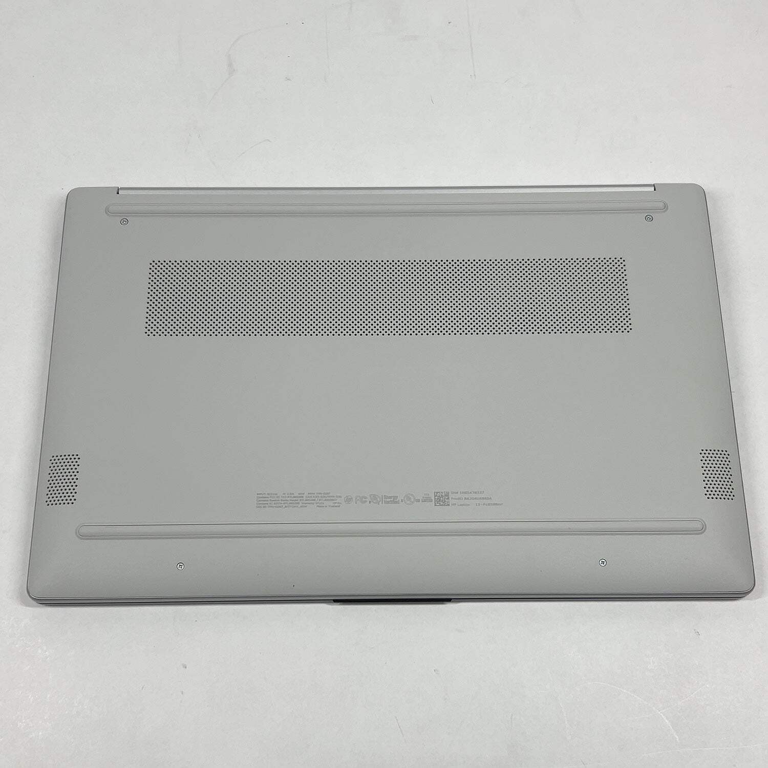 HP Laptop 15-FC0XXX 15.6″ Ryzen 3 7320U 2.4GHz 8GB RAM 256GB SSD