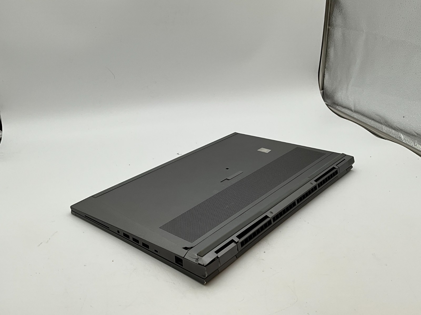 HP ZBook Fury 17 G7 366Q6UP i7-10850H 32gb 256/500 RTX 3000 win11 CND1341058