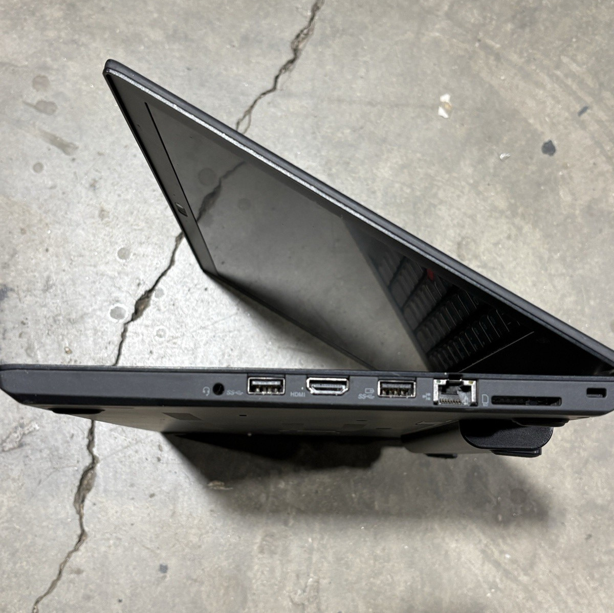 Lenovo ThinkPad T480 14″ FHD Laptop i5-8250U 8GB RAM 256GB SSD | No OS/Charger
