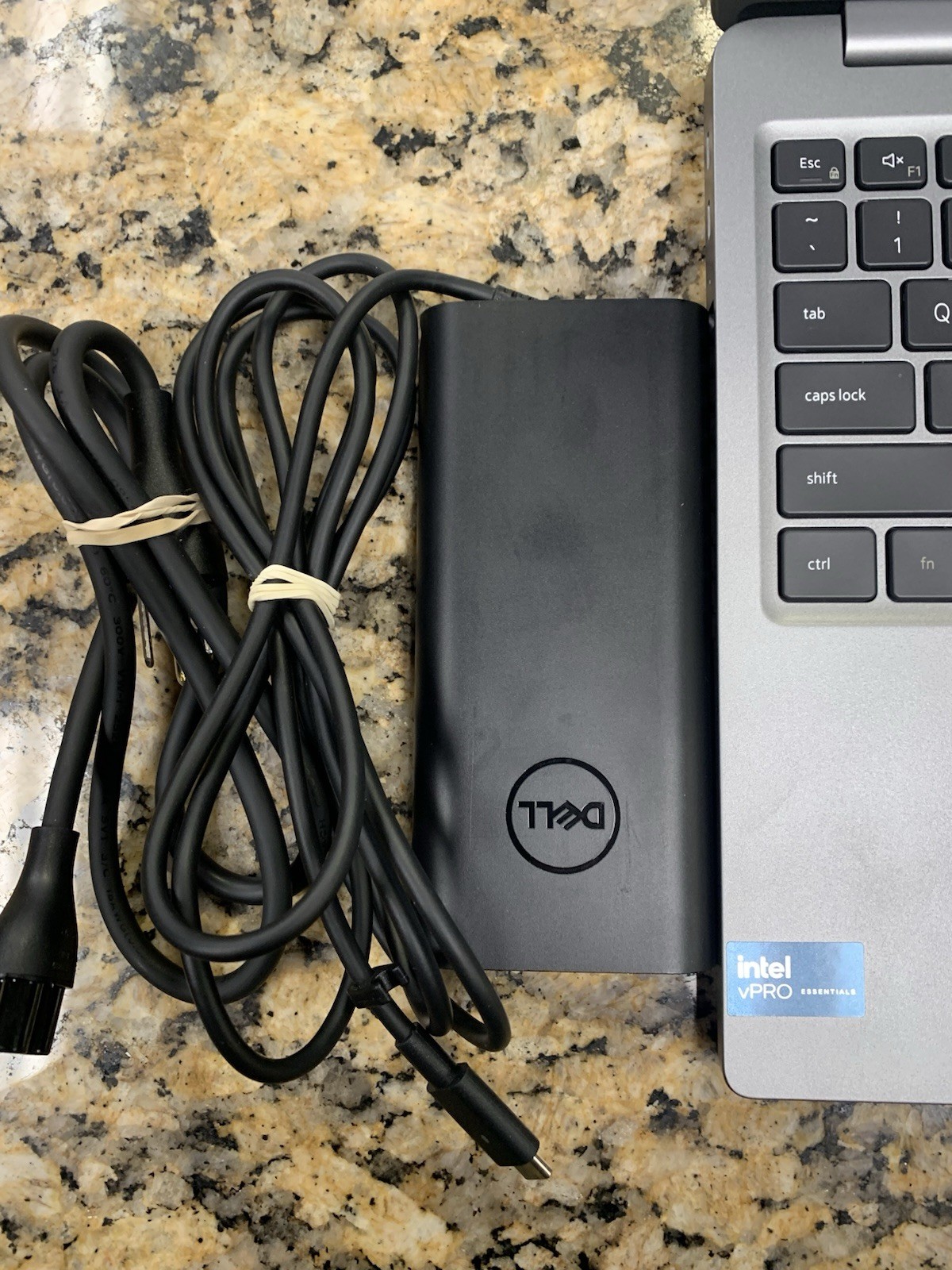 Dell Precision 3591 15.6″ FHD Ultra 7-155H 16GB 512GB SSD RTX 500 Ref#44568-1 JC